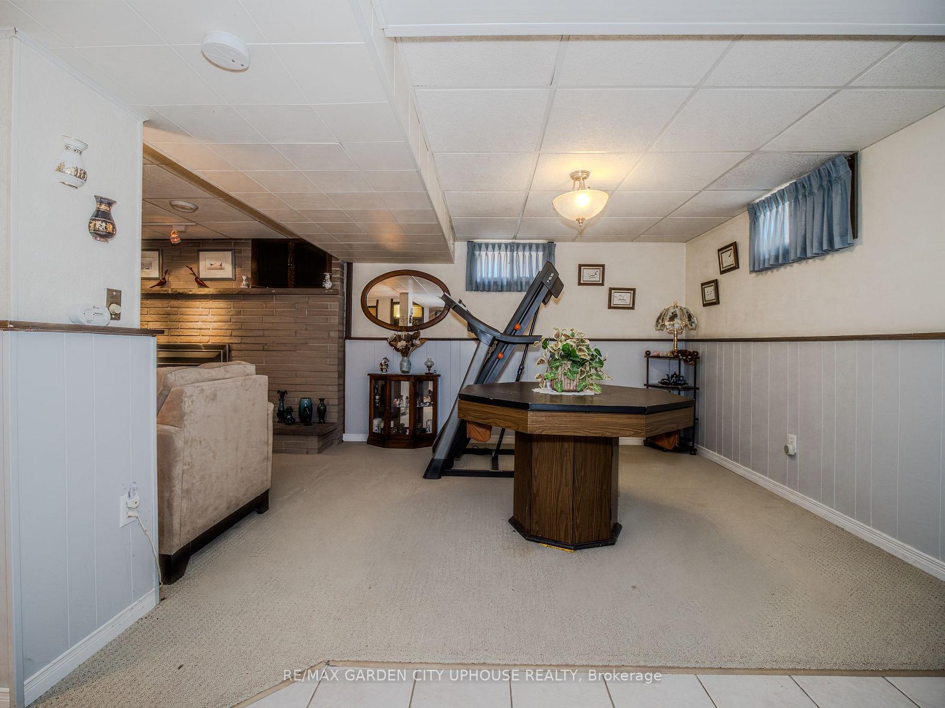 Photo 20 of 2 Croydon Drive, St. Catharines, Lakeshore — HOMEH