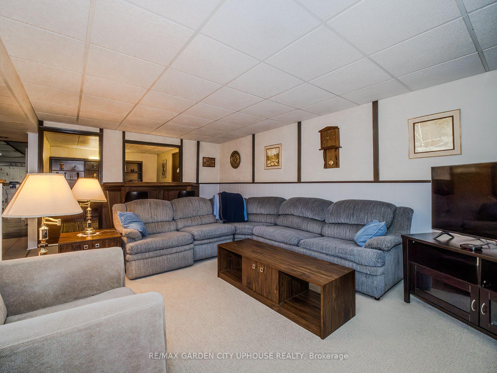 Photo 22 of 2 Croydon Drive, St. Catharines, Lakeshore — HOMEH