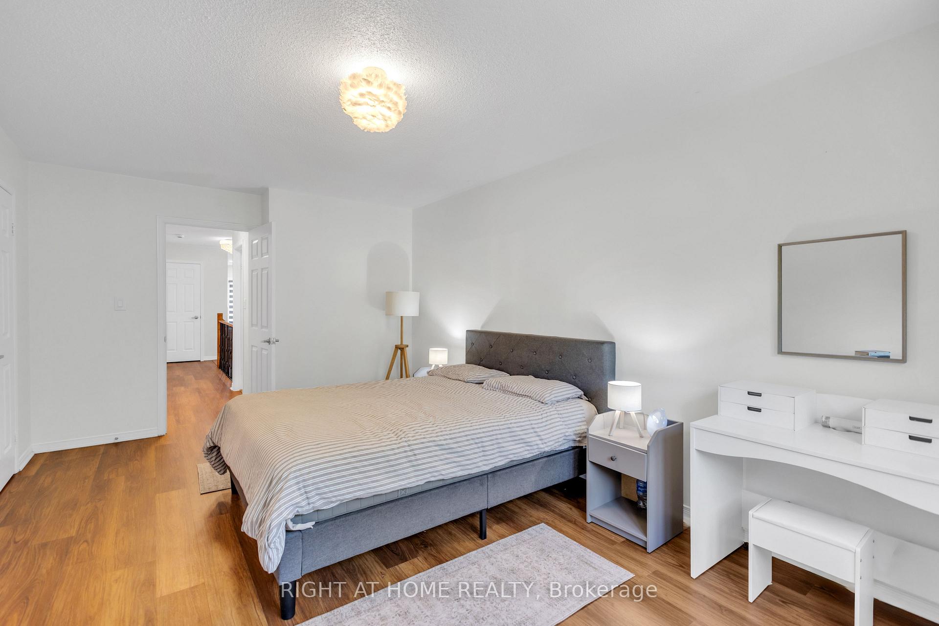 Photo 19 of 2029 Westmount Drive, Oakville, Westmount — HOMEH