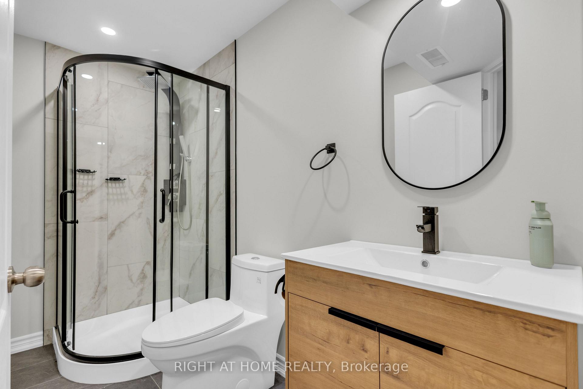 Photo 28 of 2029 Westmount Drive, Oakville, Westmount — HOMEH