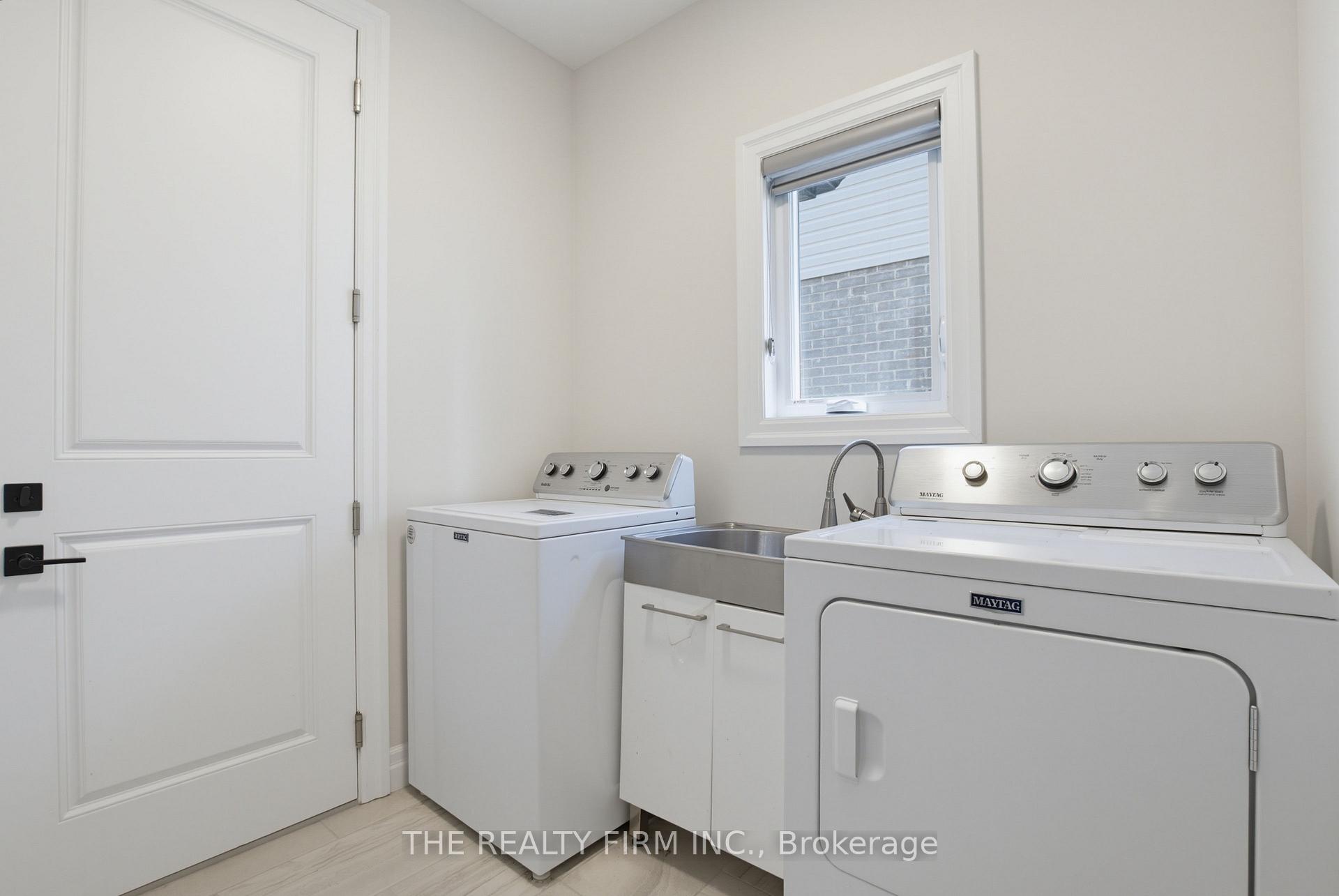 Photo 21 of 7 Aspen Circle, Thames Centre, Rural Thames Centre — HOMEH
