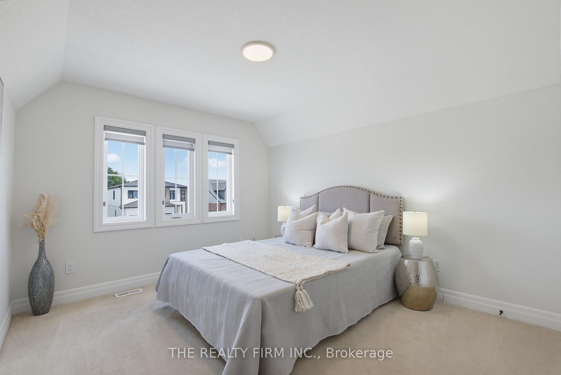 Photo 33 of 7 Aspen Circle, Thames Centre, Rural Thames Centre — HOMEH