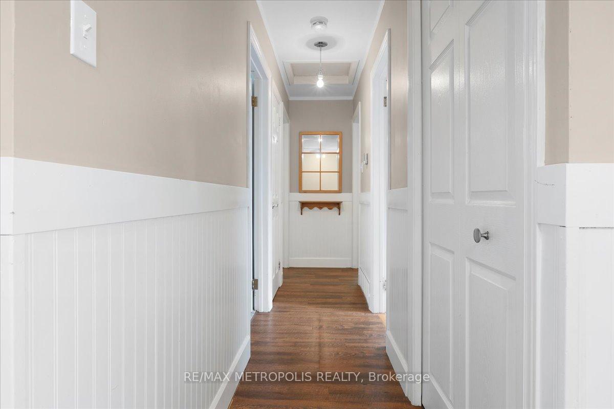 Photo 15 of Unit Main, 23 Silver Aspen Crescent, Kitchener, Forest Heights — HOMEH