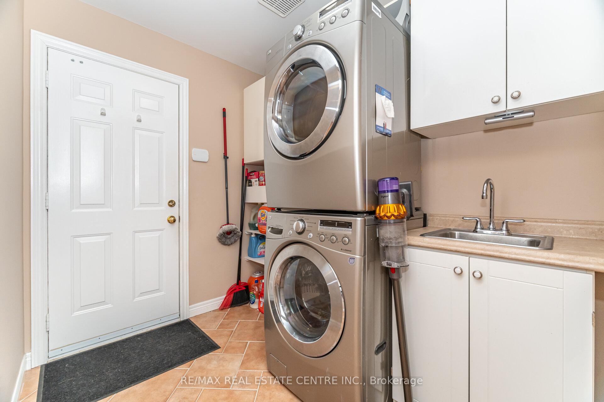 Photo 26 of 327 Cavendish Drive, Hamilton, Ancaster — HOMEH
