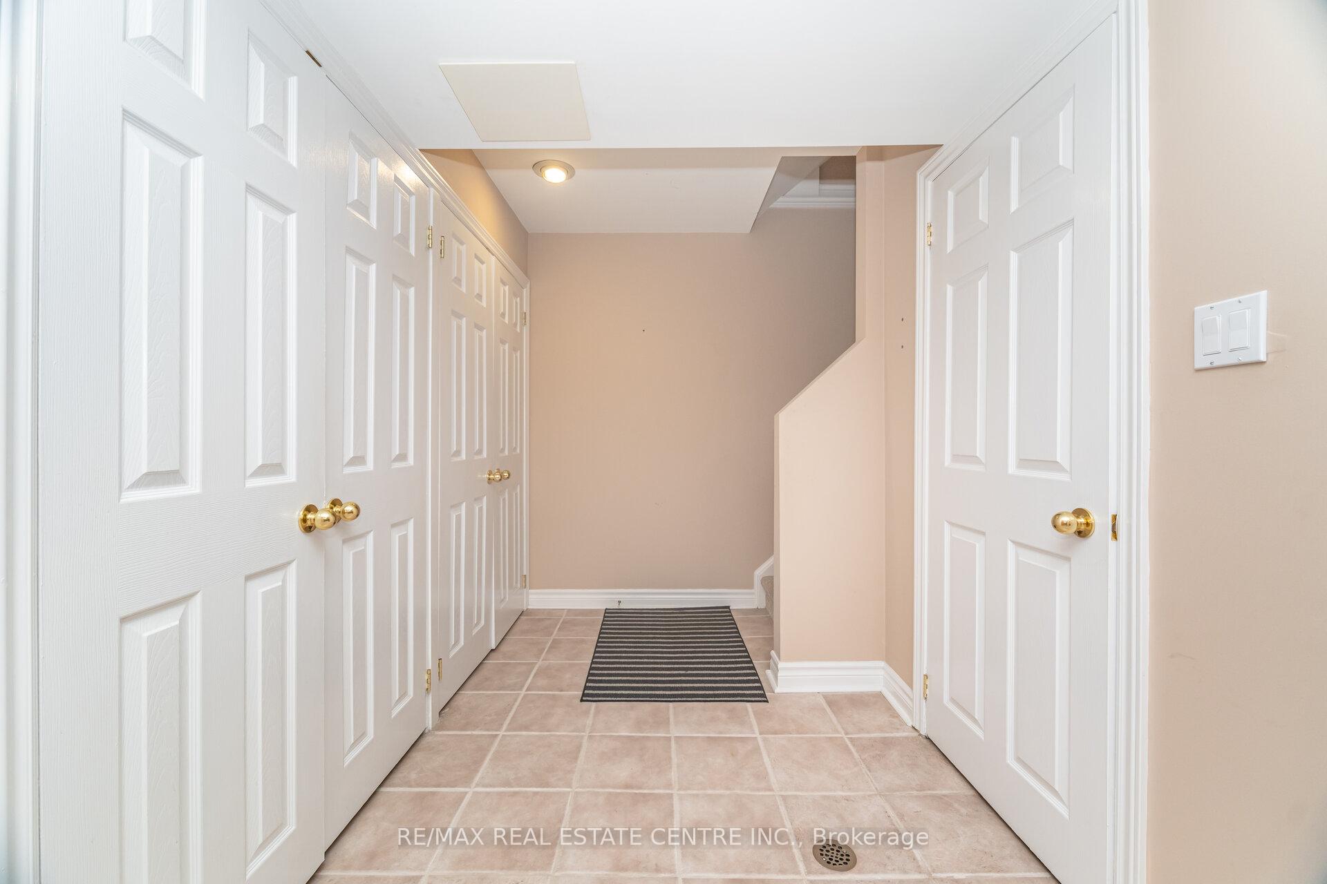 Photo 33 of 327 Cavendish Drive, Hamilton, Ancaster — HOMEH