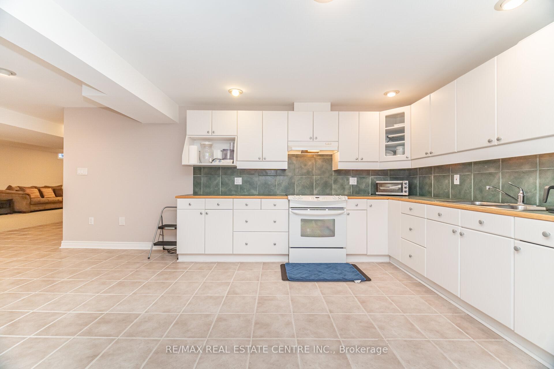 Photo 39 of 327 Cavendish Drive, Hamilton, Ancaster — HOMEH