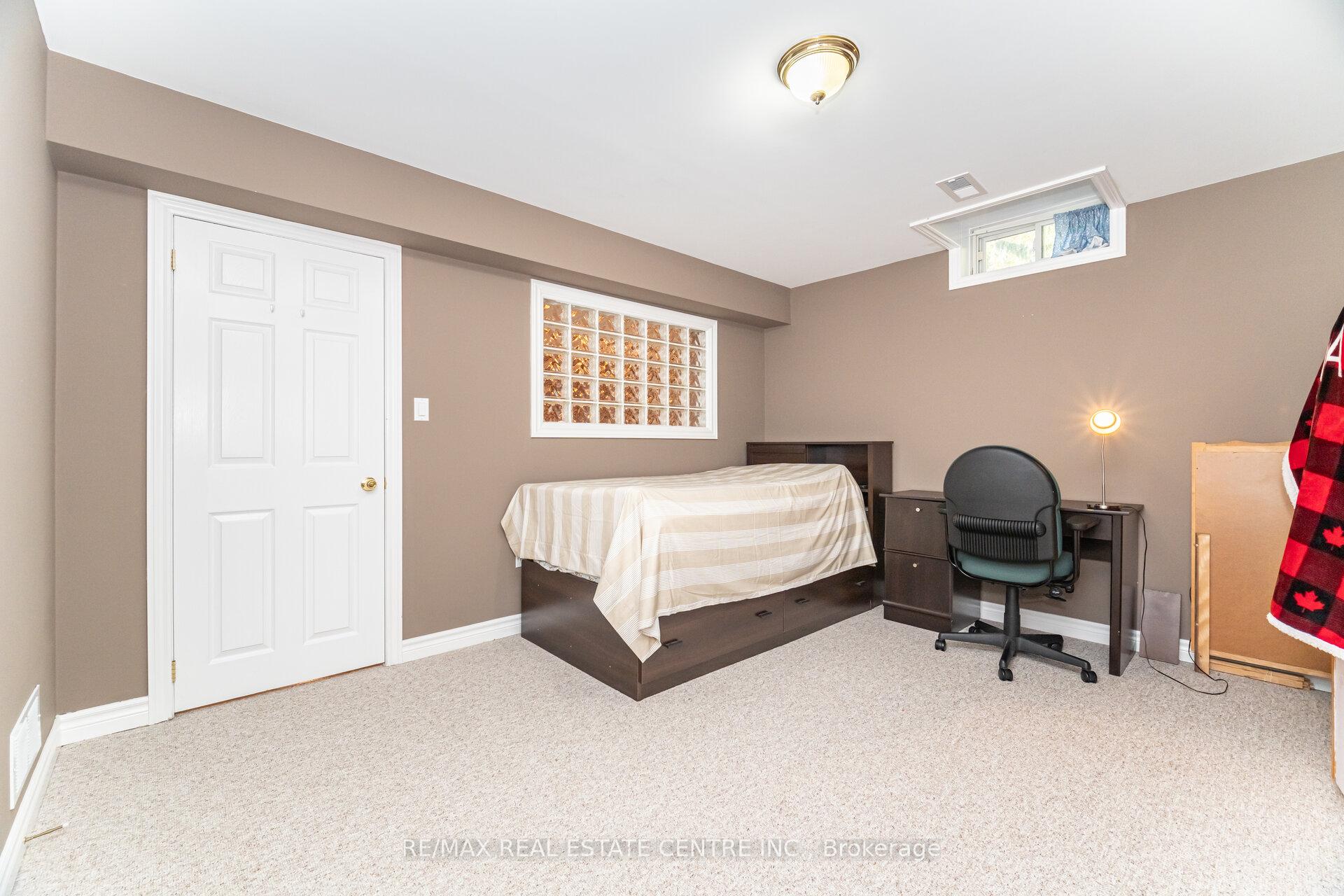 Photo 41 of 327 Cavendish Drive, Hamilton, Ancaster — HOMEH