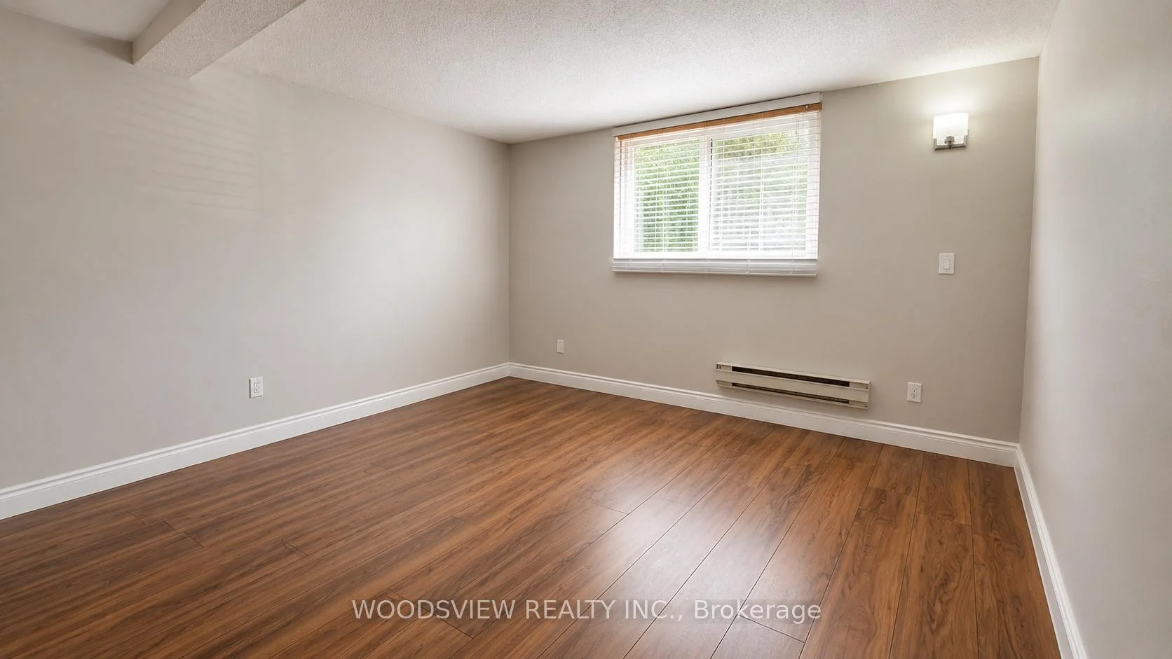 Photo 13 of Unit 3, 17 Washington Street, Markham, Old Markham Village — HOMEH