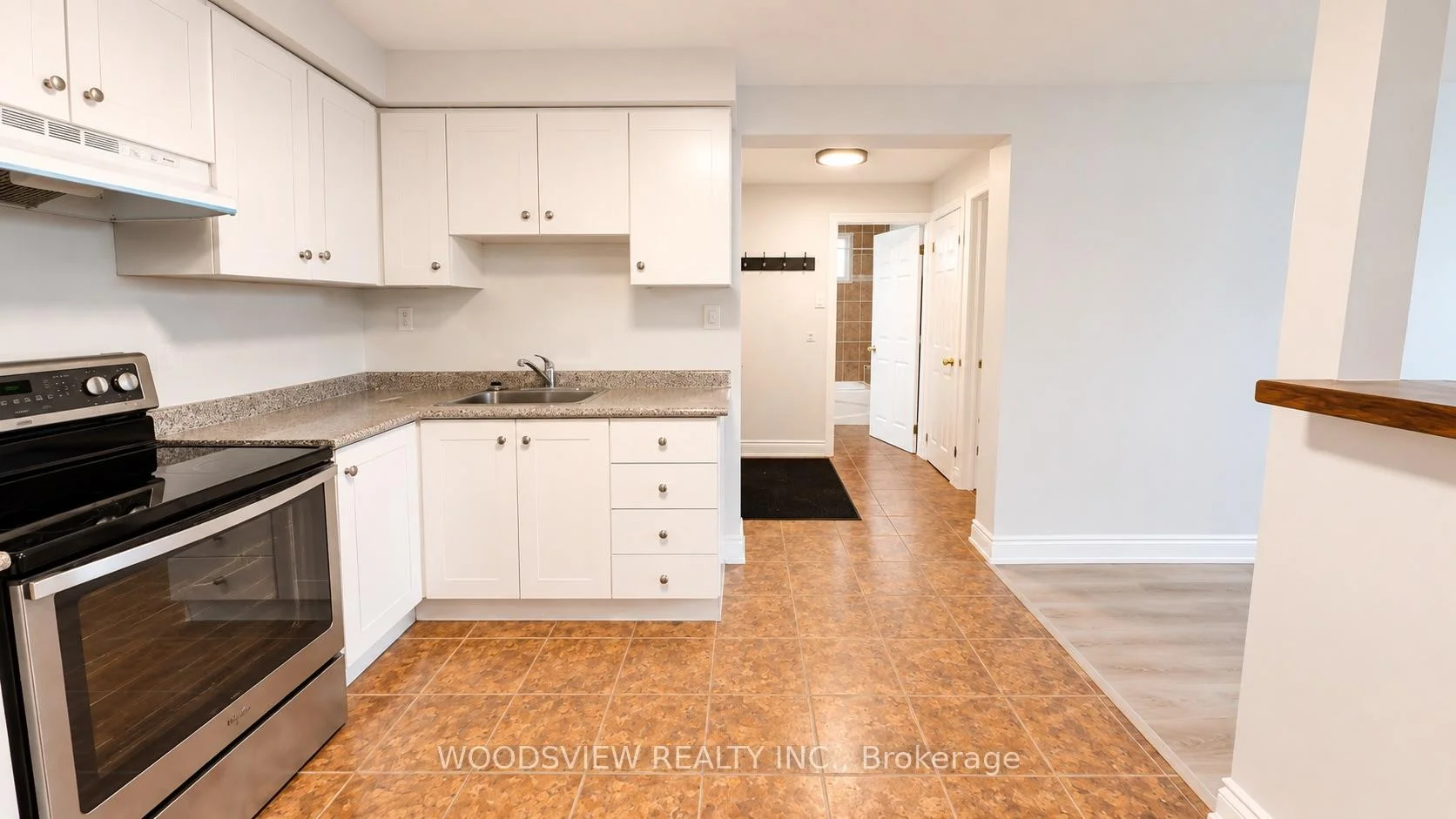 Photo 11 of Unit 3, 17 Washington Street, Markham, Old Markham Village — HOMEH