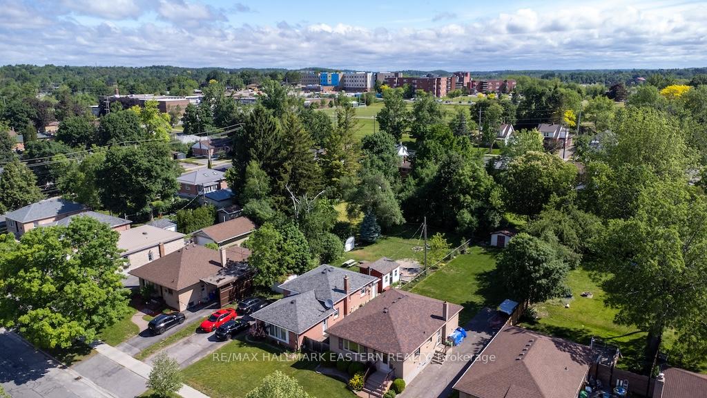 Photo 31 of 844 Philip Street, Peterborough, Northcrest Ward 5 — HOMEH