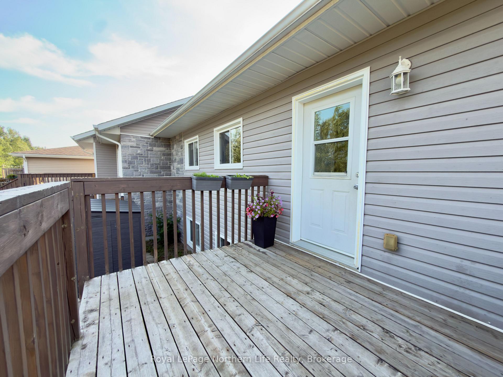Photo 16 of 53 Perut Place, North Bay, Birchaven — HOMEH