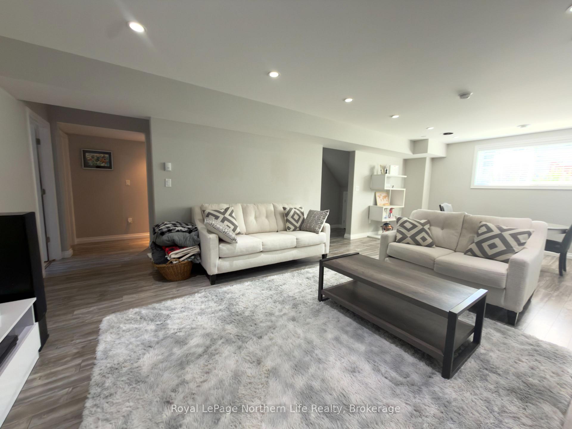 Photo 14 of 53 Perut Place, North Bay, Birchaven — HOMEH