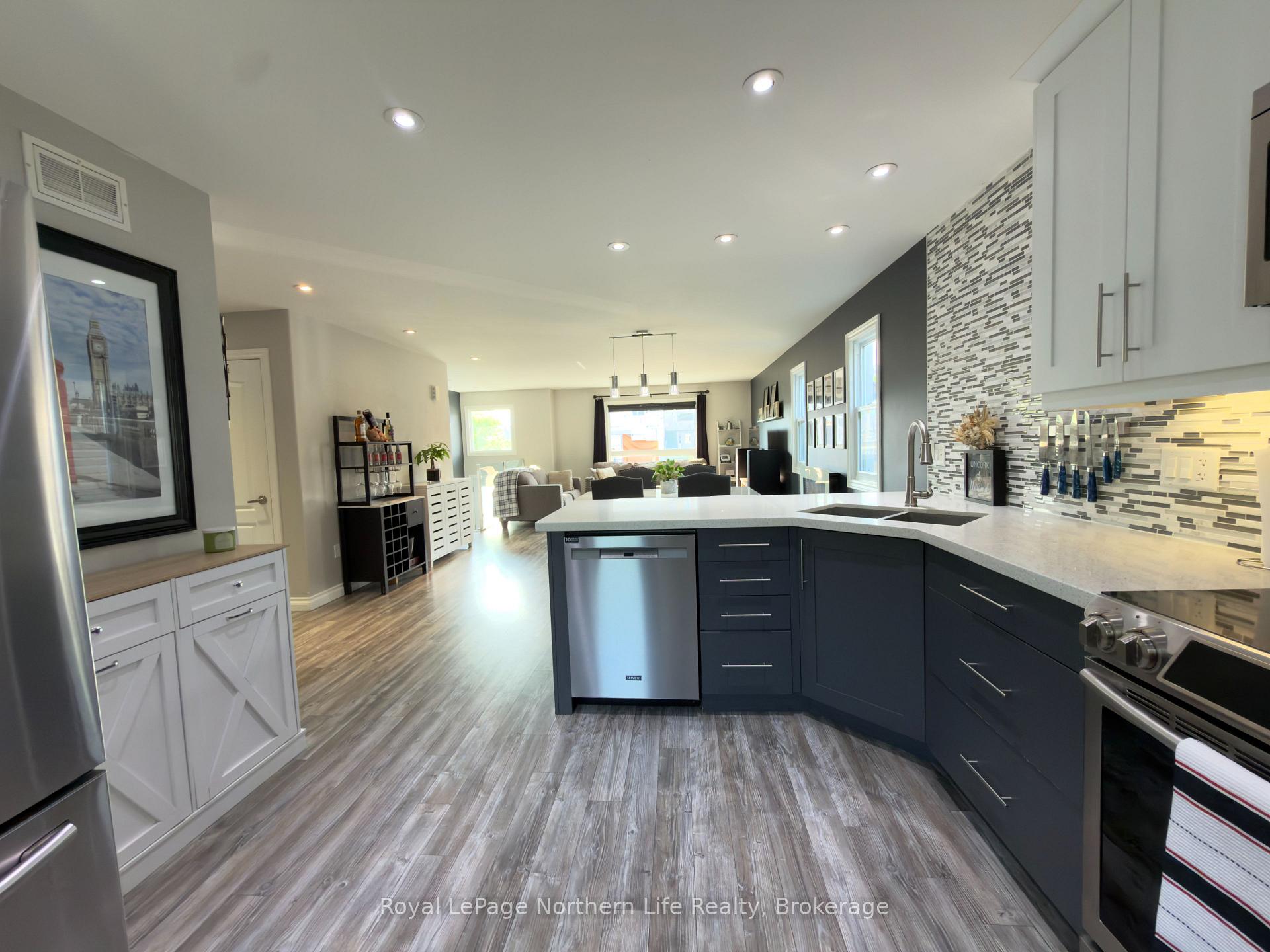 Photo 26 of 53 Perut Place, North Bay, Birchaven — HOMEH