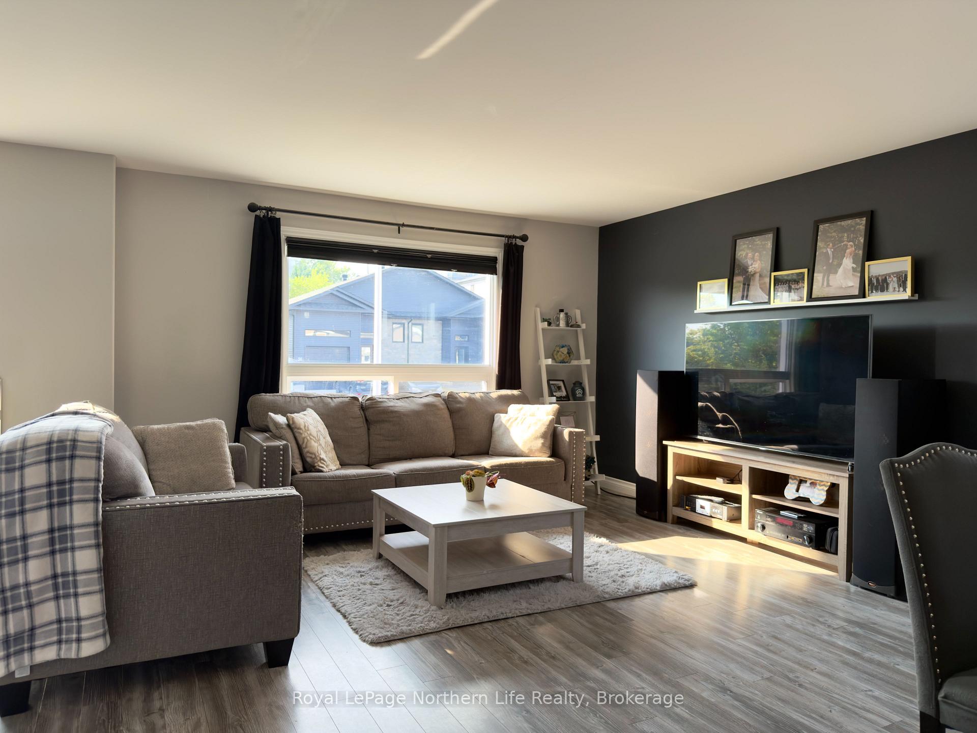 Photo 2 of 53 Perut Place, North Bay, Birchaven — HOMEH