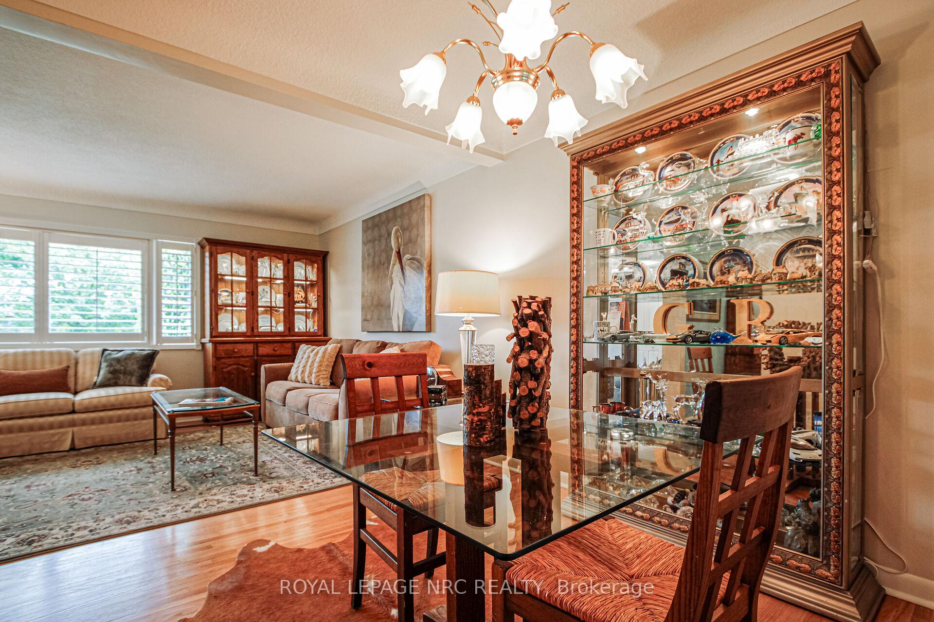 Photo 9 of 24 Juliana Crescent, St. Catharines, Lakeport — HOMEH