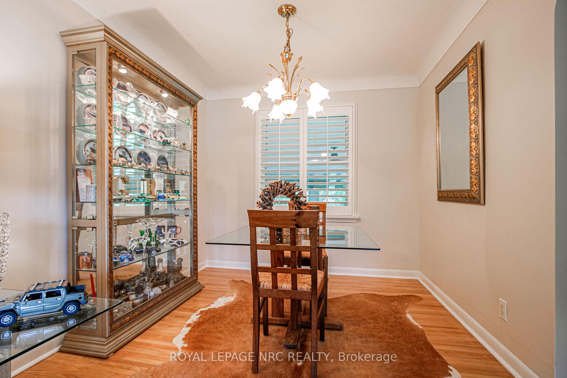 Photo 10 of 24 Juliana Crescent, St. Catharines, Lakeport — HOMEH