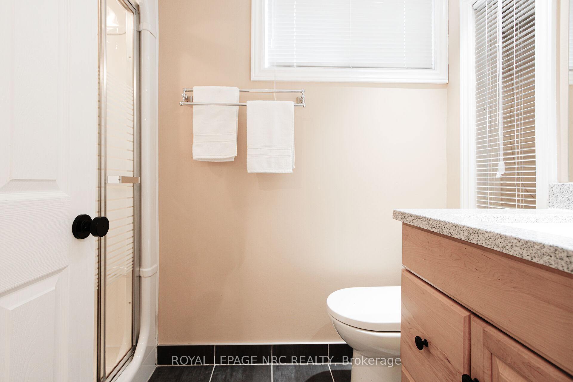 Photo 33 of 24 Juliana Crescent, St. Catharines, Lakeport — HOMEH