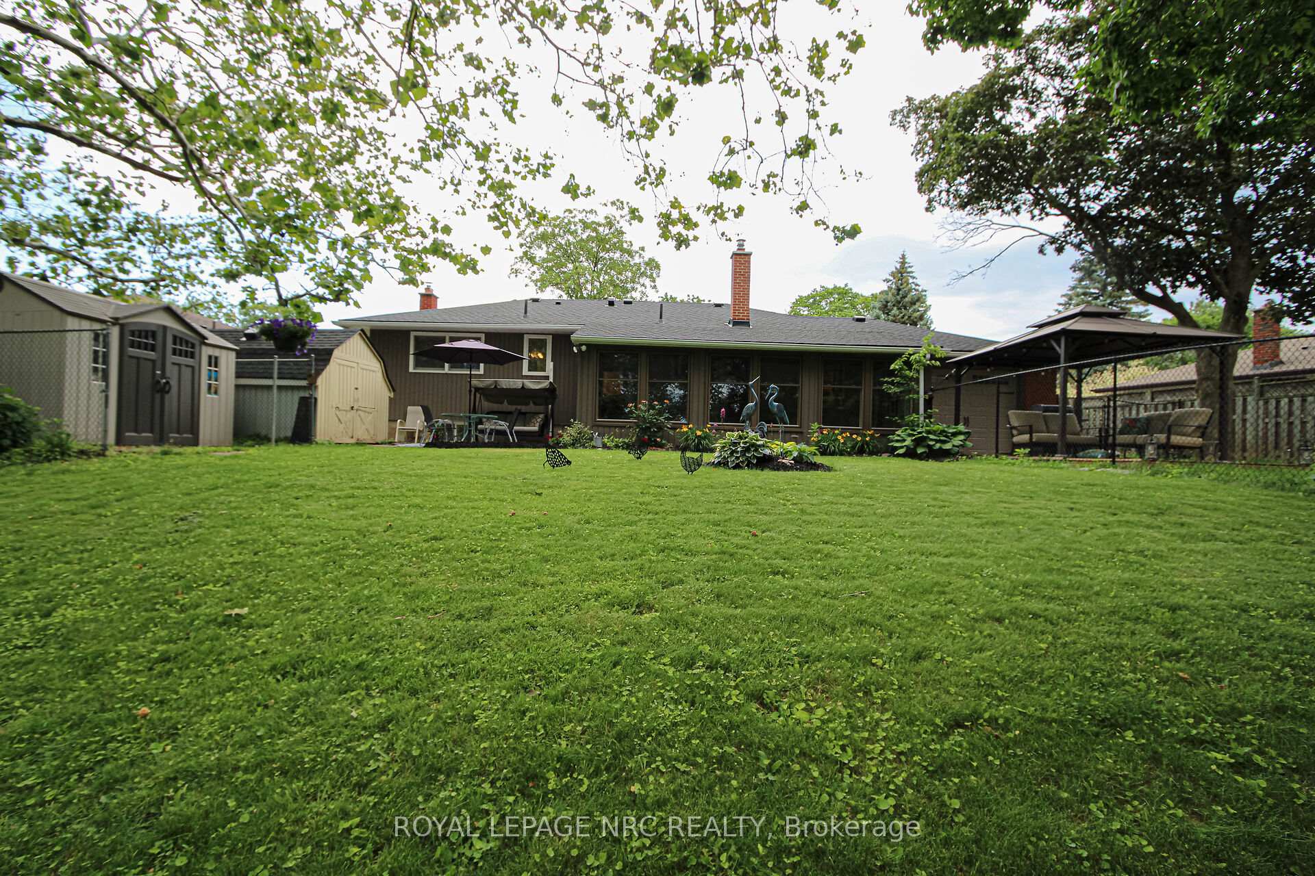 Photo 36 of 24 Juliana Crescent, St. Catharines, Lakeport — HOMEH