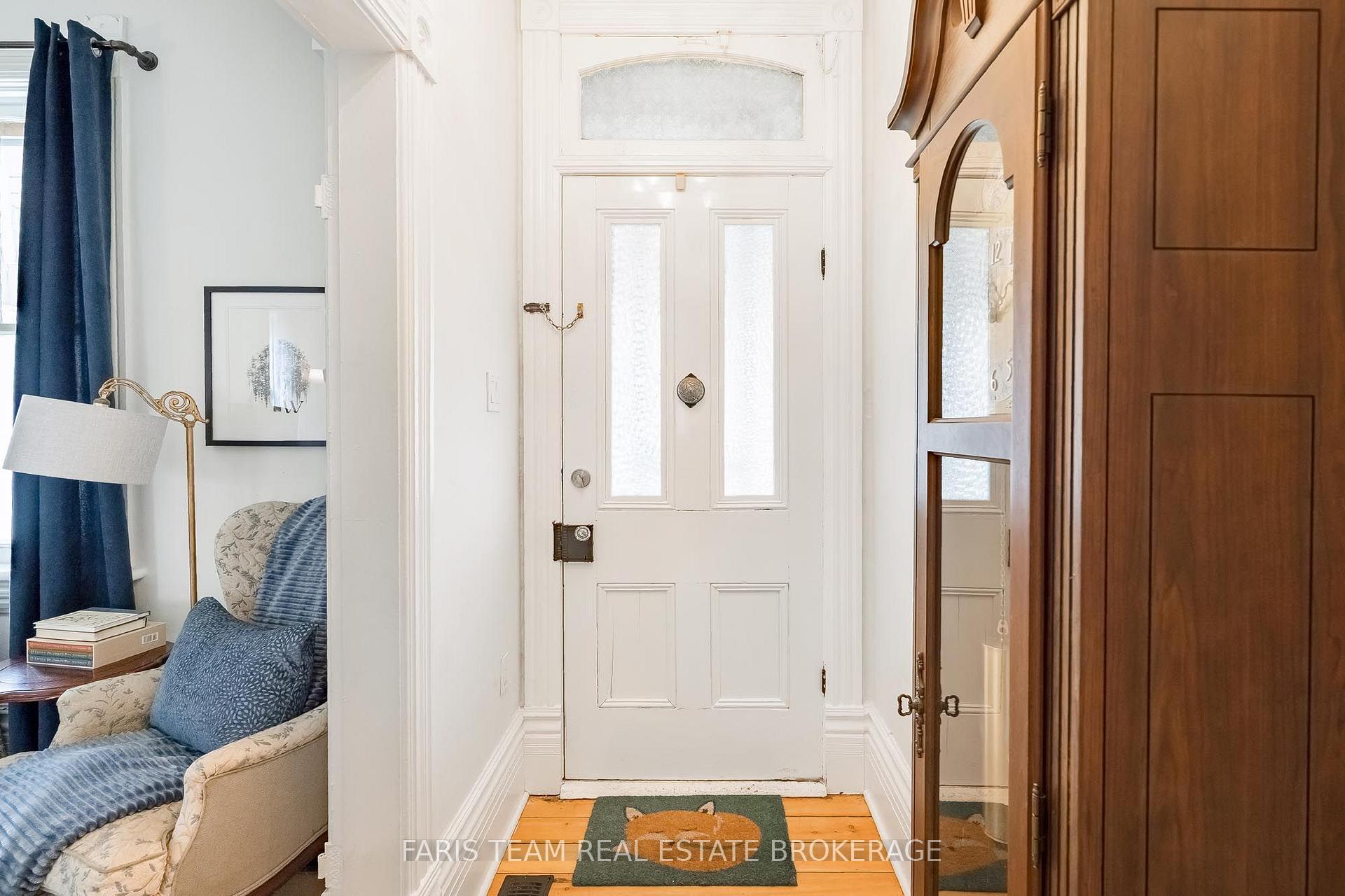 Photo 7 of 53 Burton Avenue, Barrie, Allandale — HOMEH