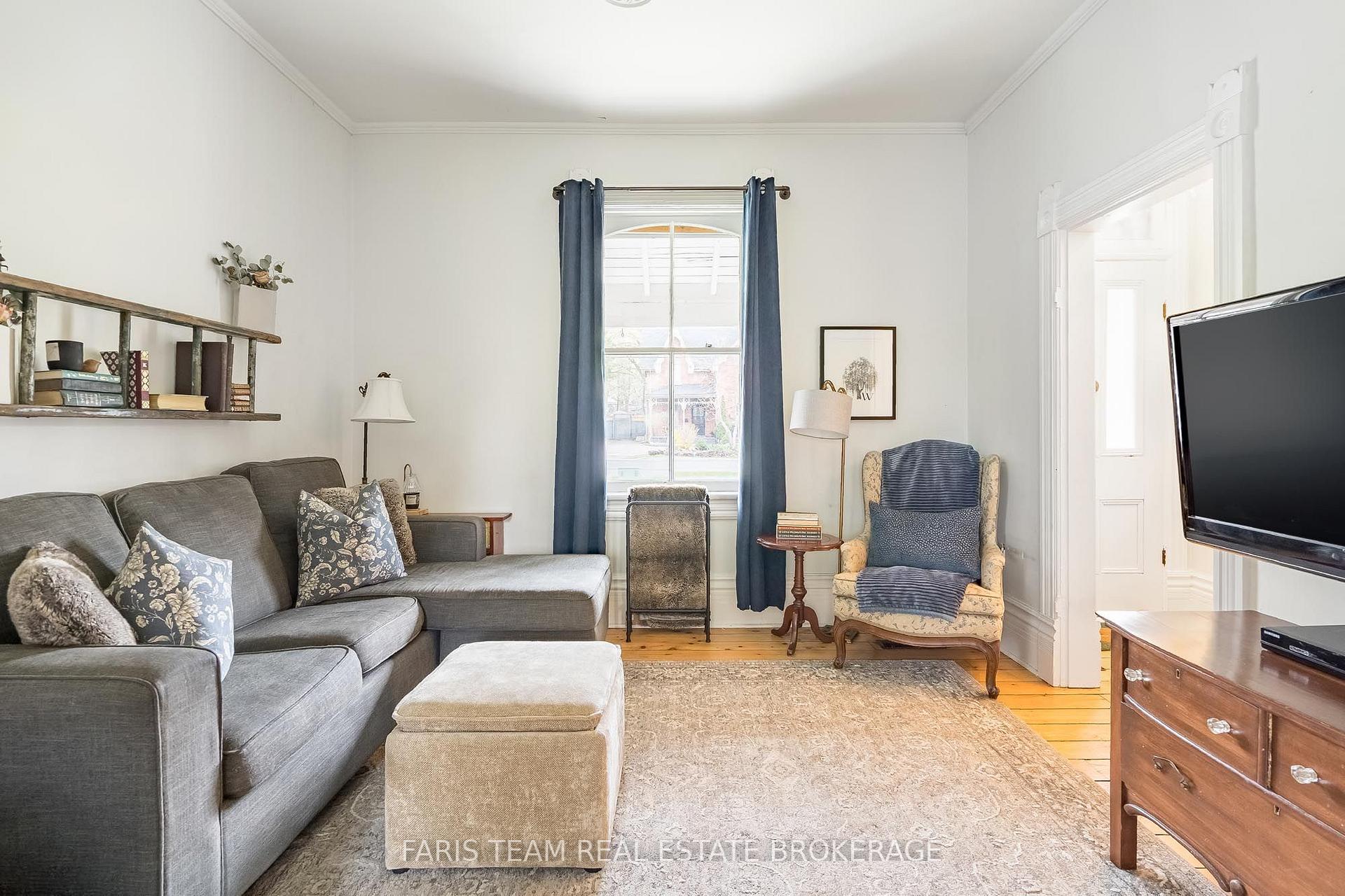 Photo 16 of 53 Burton Avenue, Barrie, Allandale — HOMEH