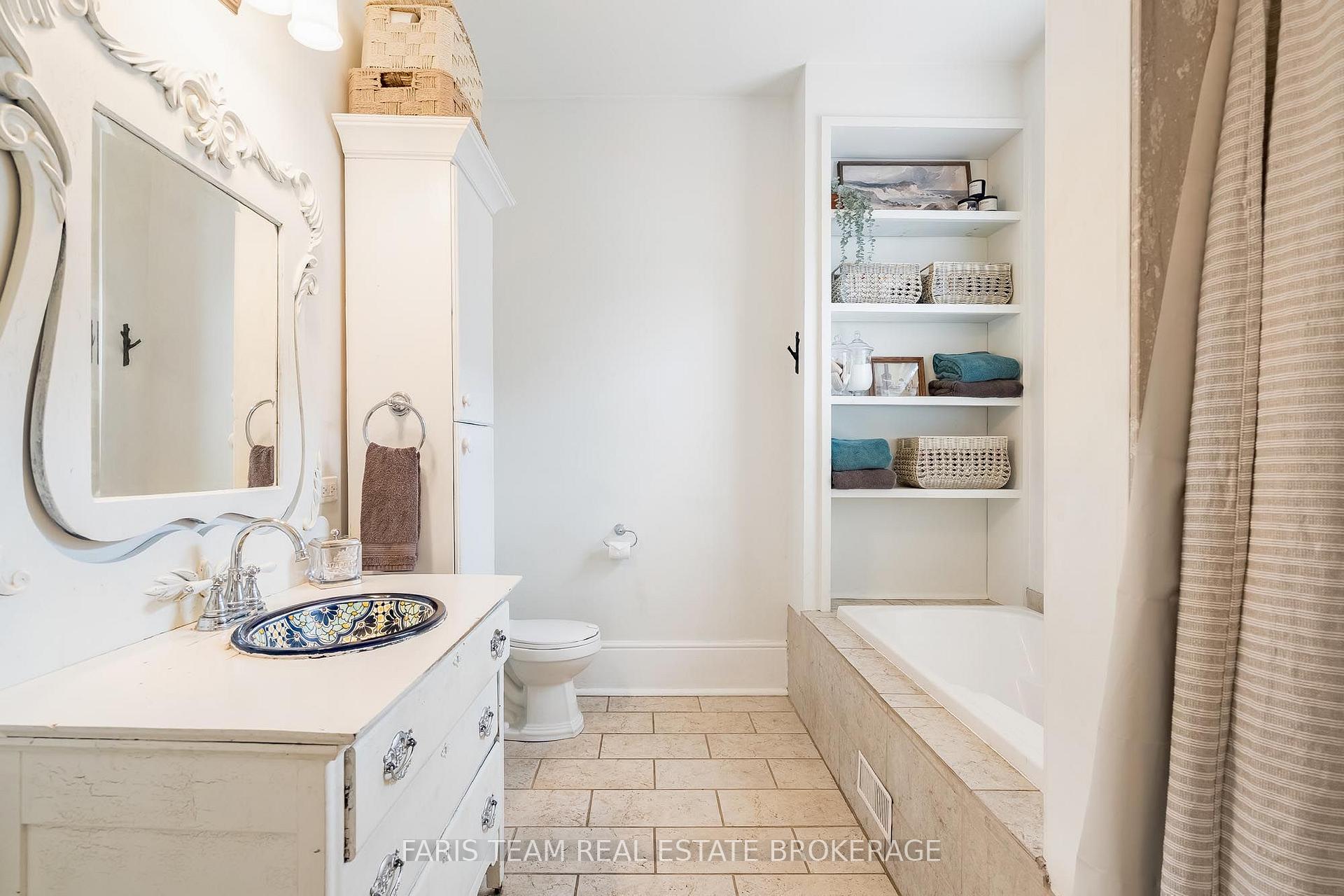 Photo 21 of 53 Burton Avenue, Barrie, Allandale — HOMEH