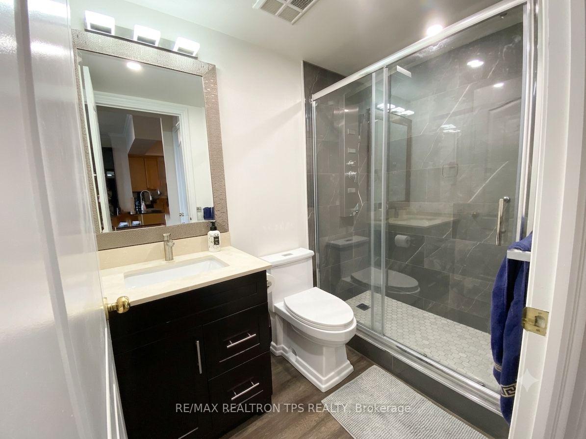 Photo 9 of Unit PH903, 18 William Carson Crescent, North York, St. Andrew-Windfields — HOMEH
