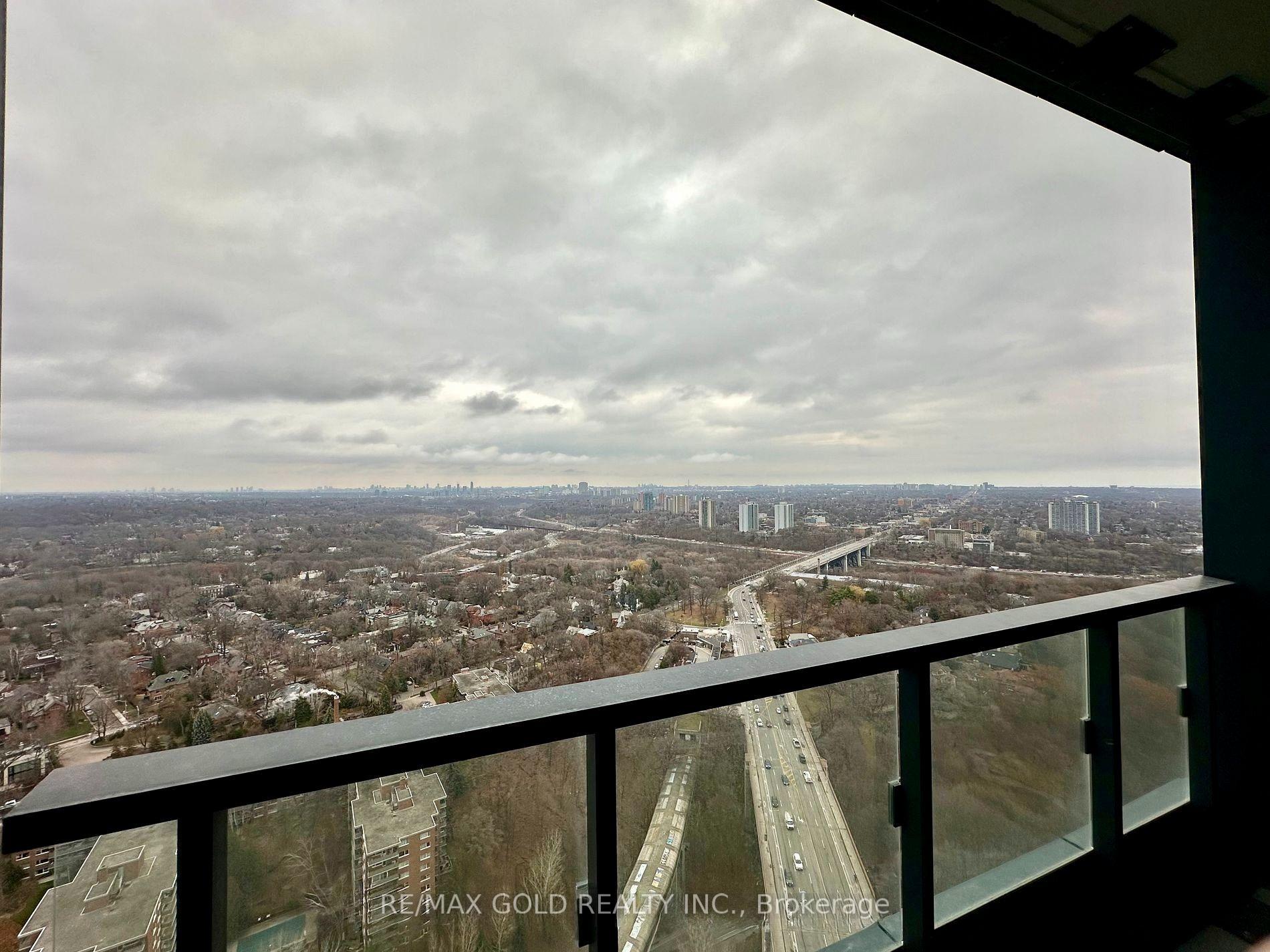 Photo 28 of Unit 3515, 585 Bloor Street E, Toronto, North St. James Town — HOMEH