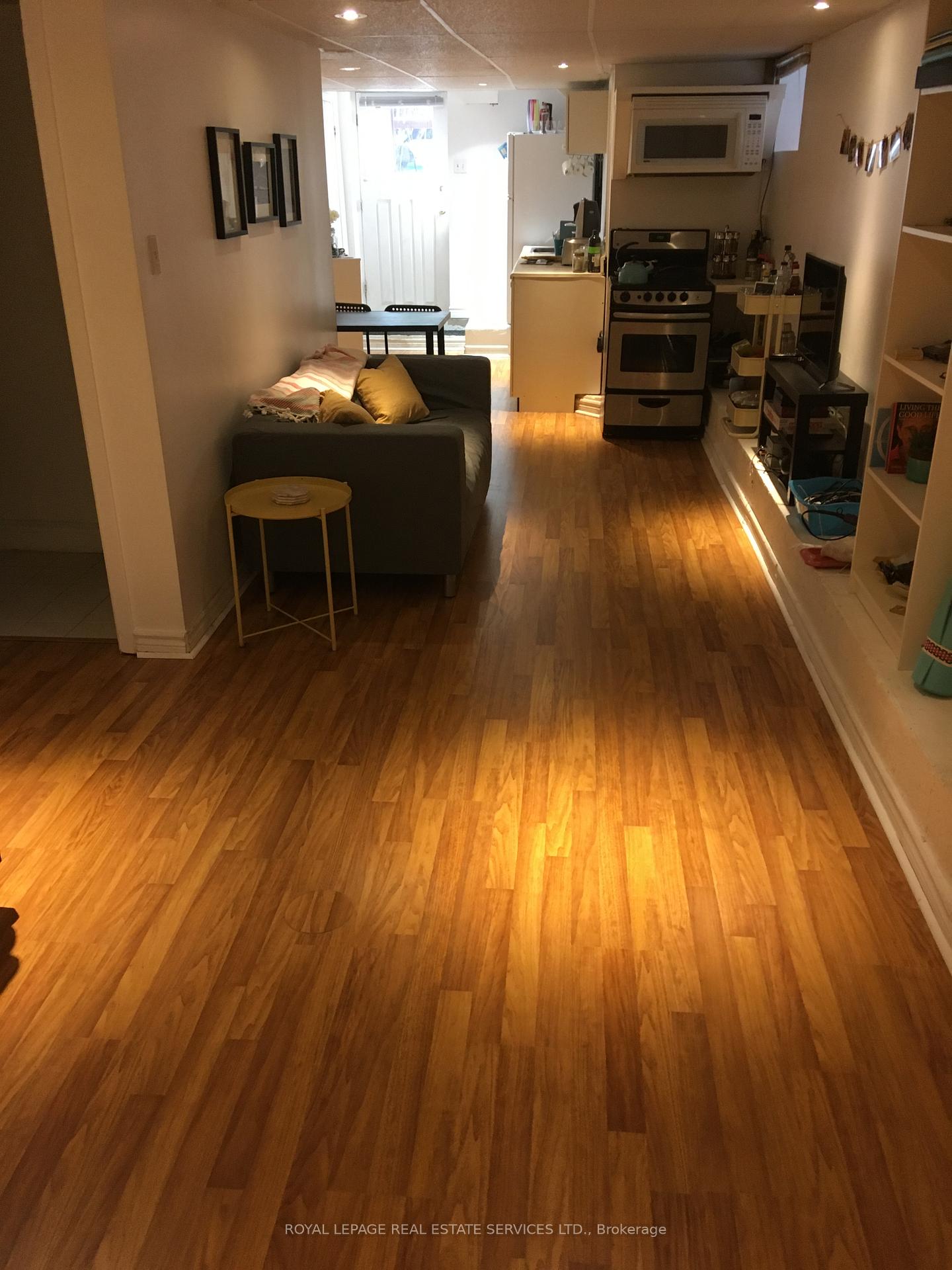 Photo 12 of Unit L, 23 Kings Park Boulevard, Toronto, Danforth Village-East York — HOMEH