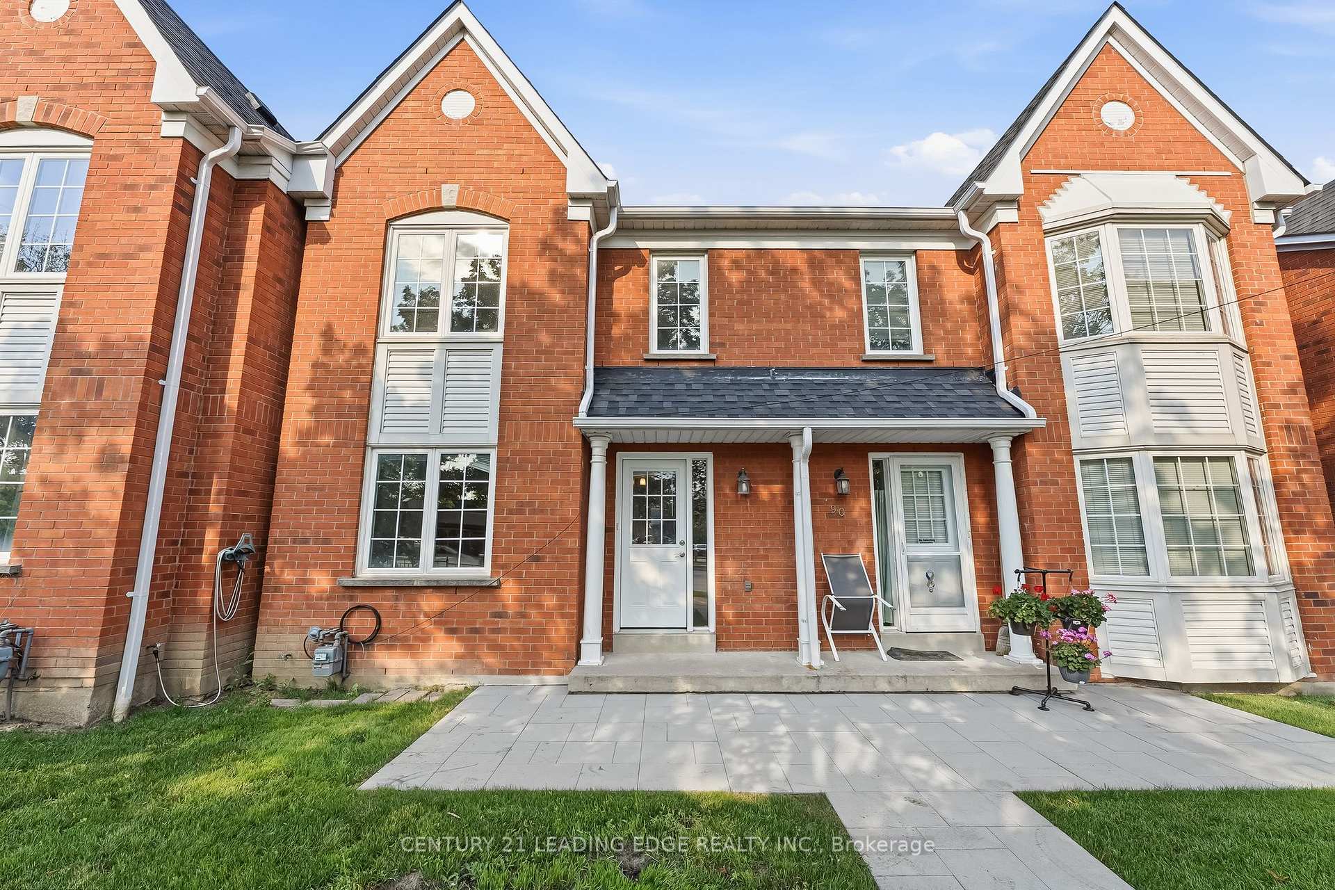 Front of Unit 91, 10 Bassett Boulevard