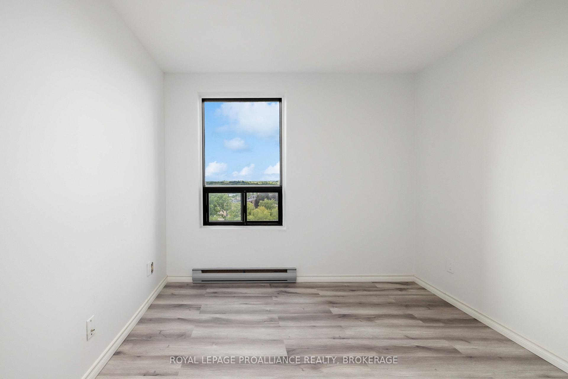 Photo 15 of Unit 909, 66 Greenview Drive, Kingston, Central City West — HOMEH