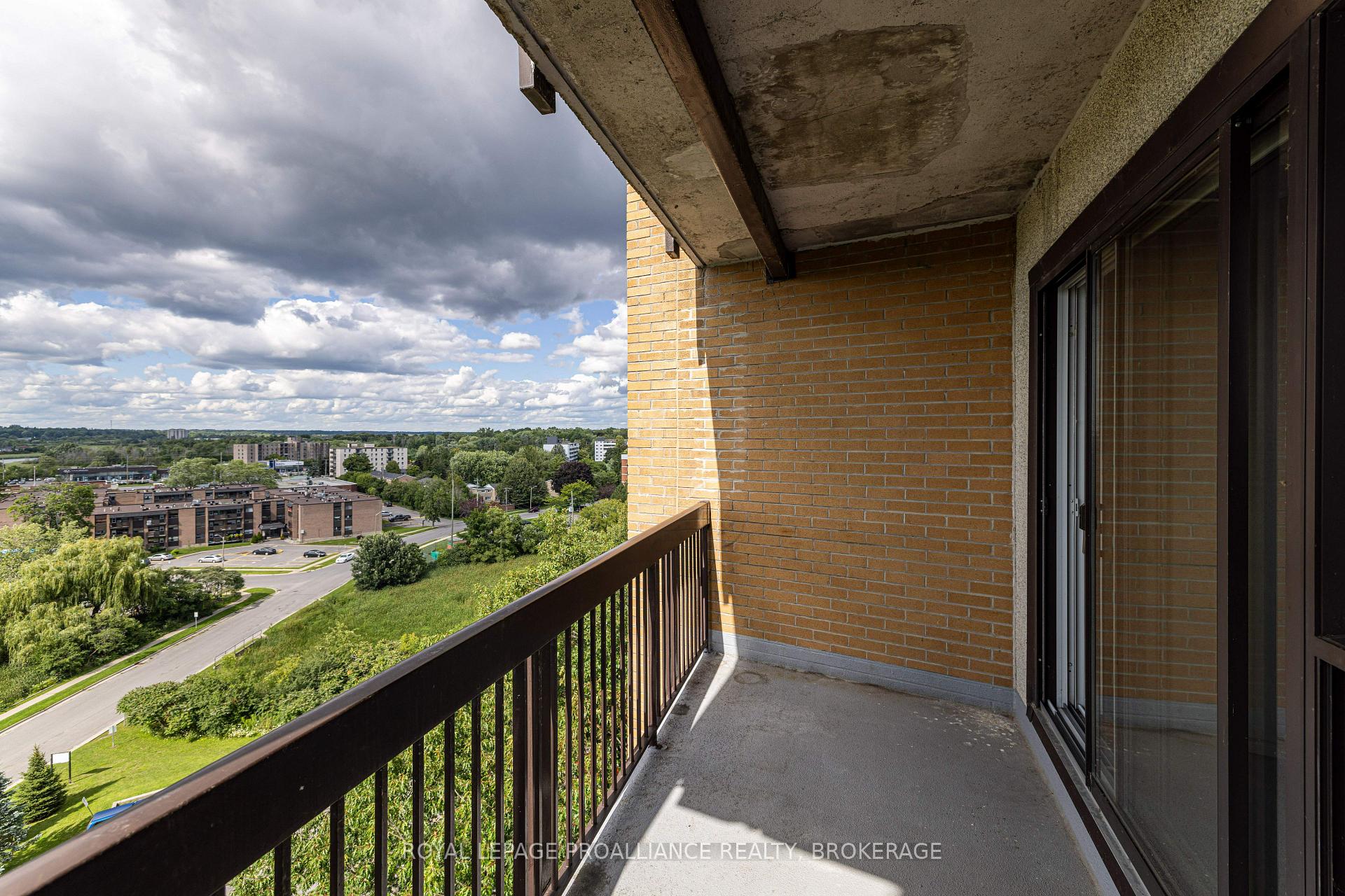 Photo 21 of Unit 909, 66 Greenview Drive, Kingston, Central City West — HOMEH