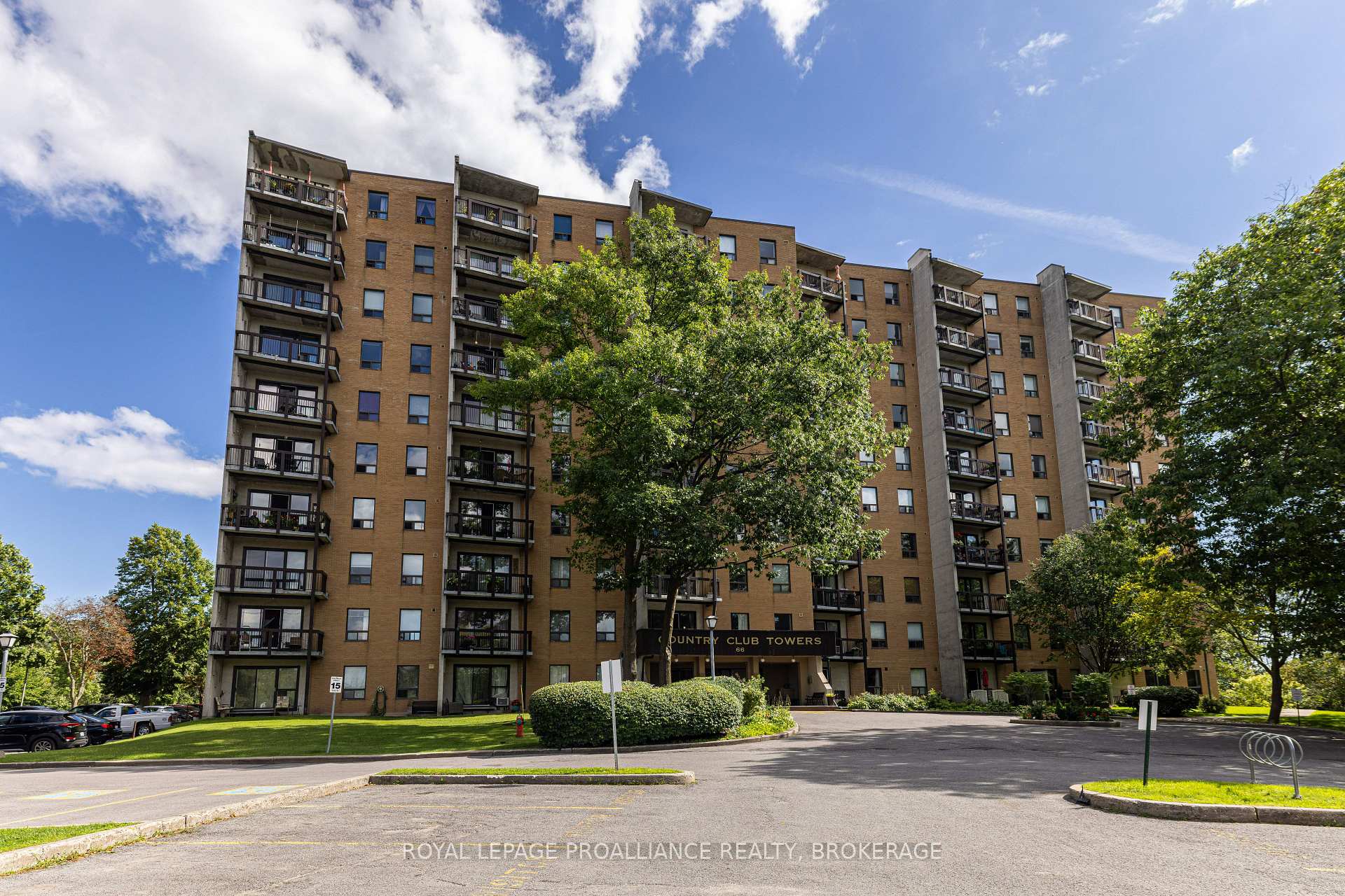 Photo 25 of Unit 909, 66 Greenview Drive, Kingston, Central City West — HOMEH