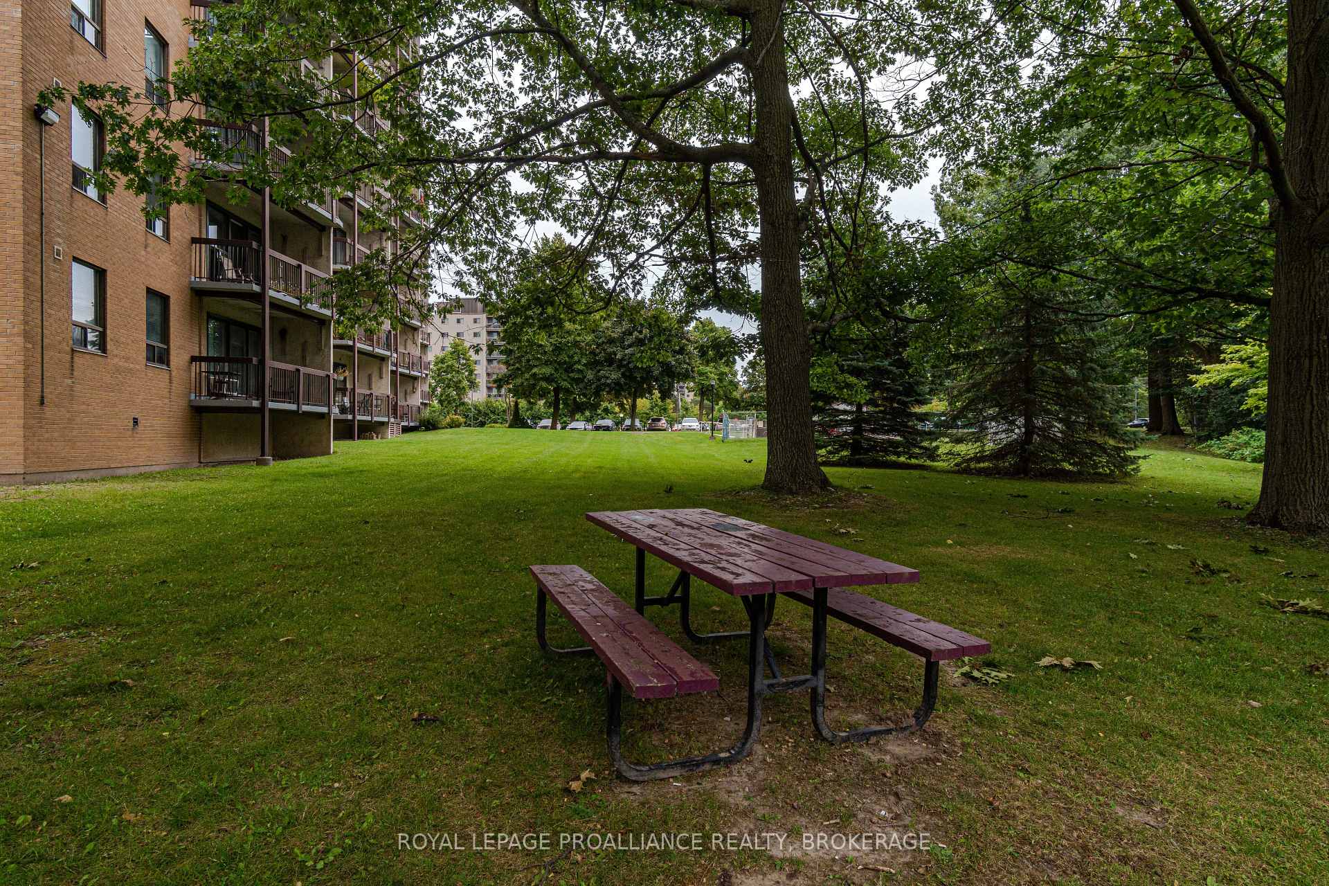 Photo 27 of Unit 909, 66 Greenview Drive, Kingston, Central City West — HOMEH