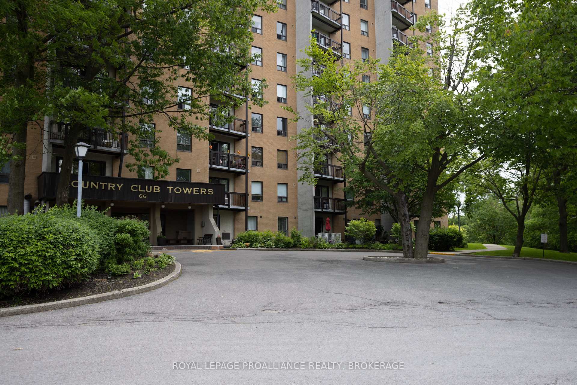 Photo 30 of Unit 909, 66 Greenview Drive, Kingston, Central City West — HOMEH