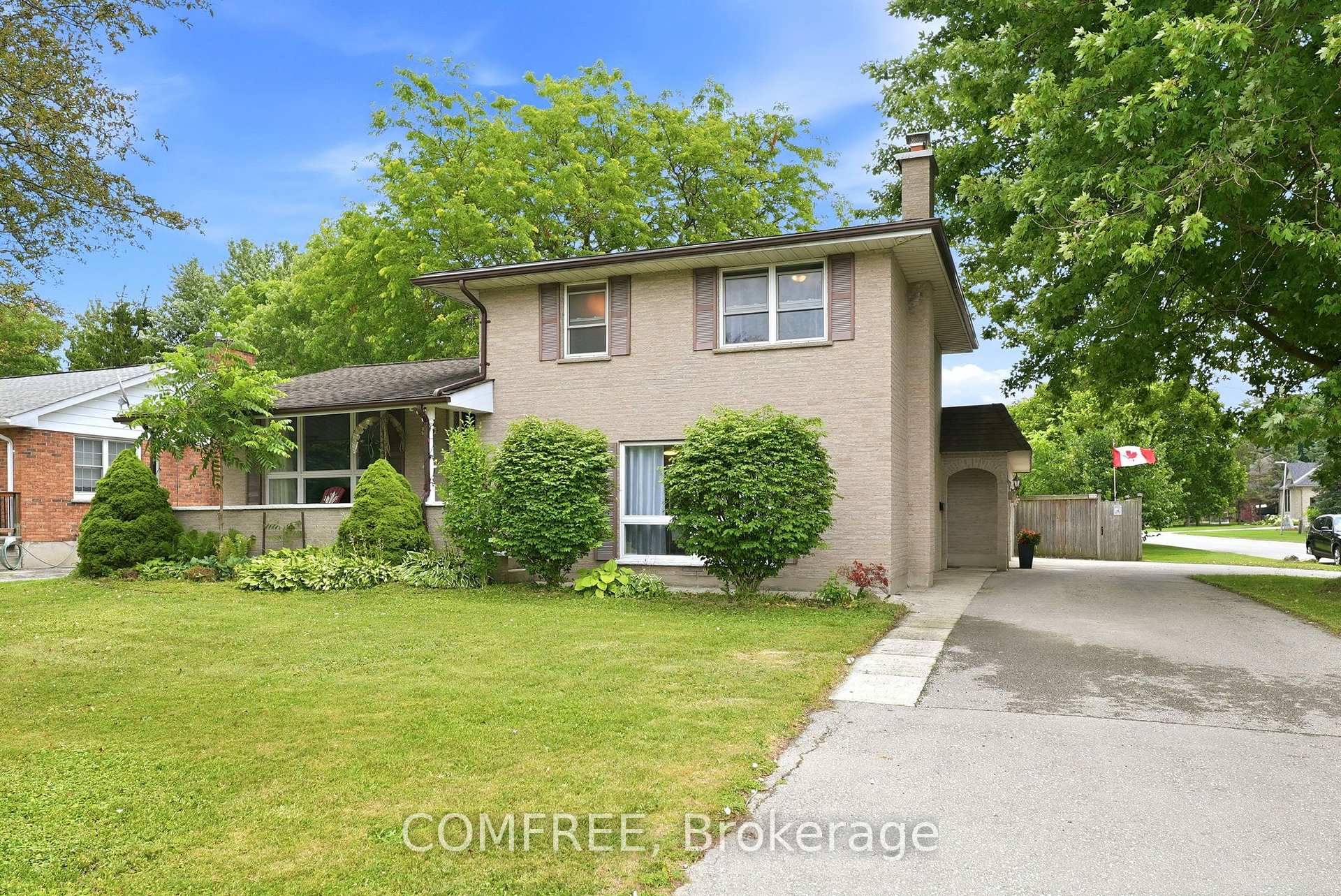 Photo 2 of 275 Margaret Street, Middlesex Centre, Ilderton — HOMEH