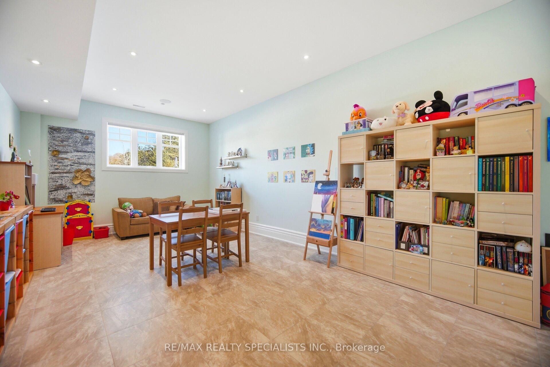 Photo 40 of 1 Edgewild Drive, Caledon, Palgrave — HOMEH