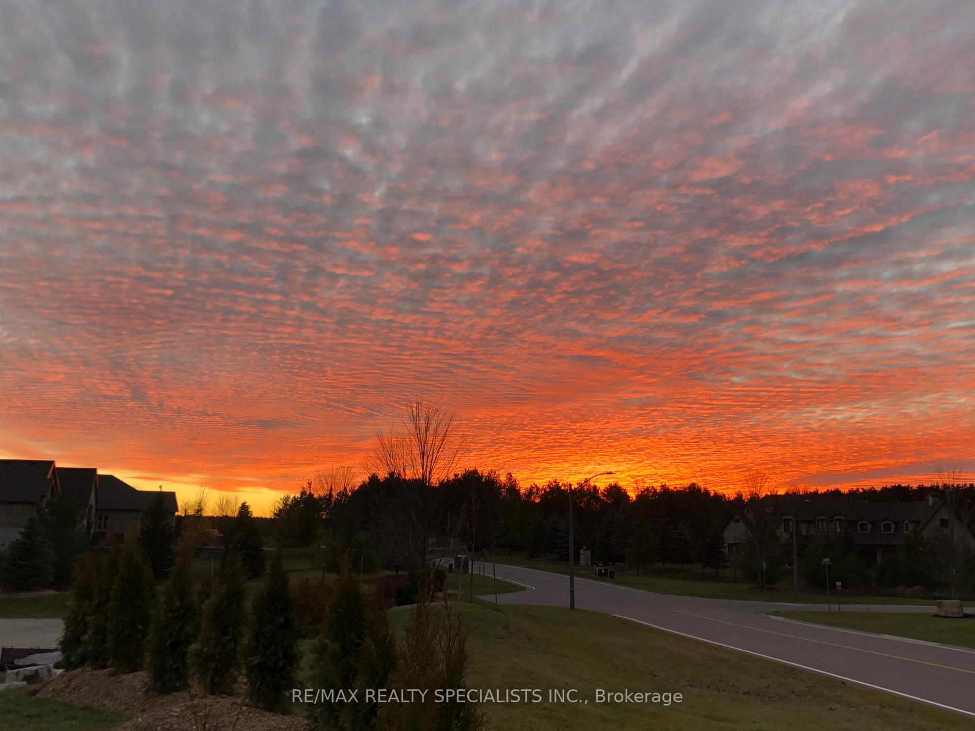 Photo 44 of 1 Edgewild Drive, Caledon, Palgrave — HOMEH