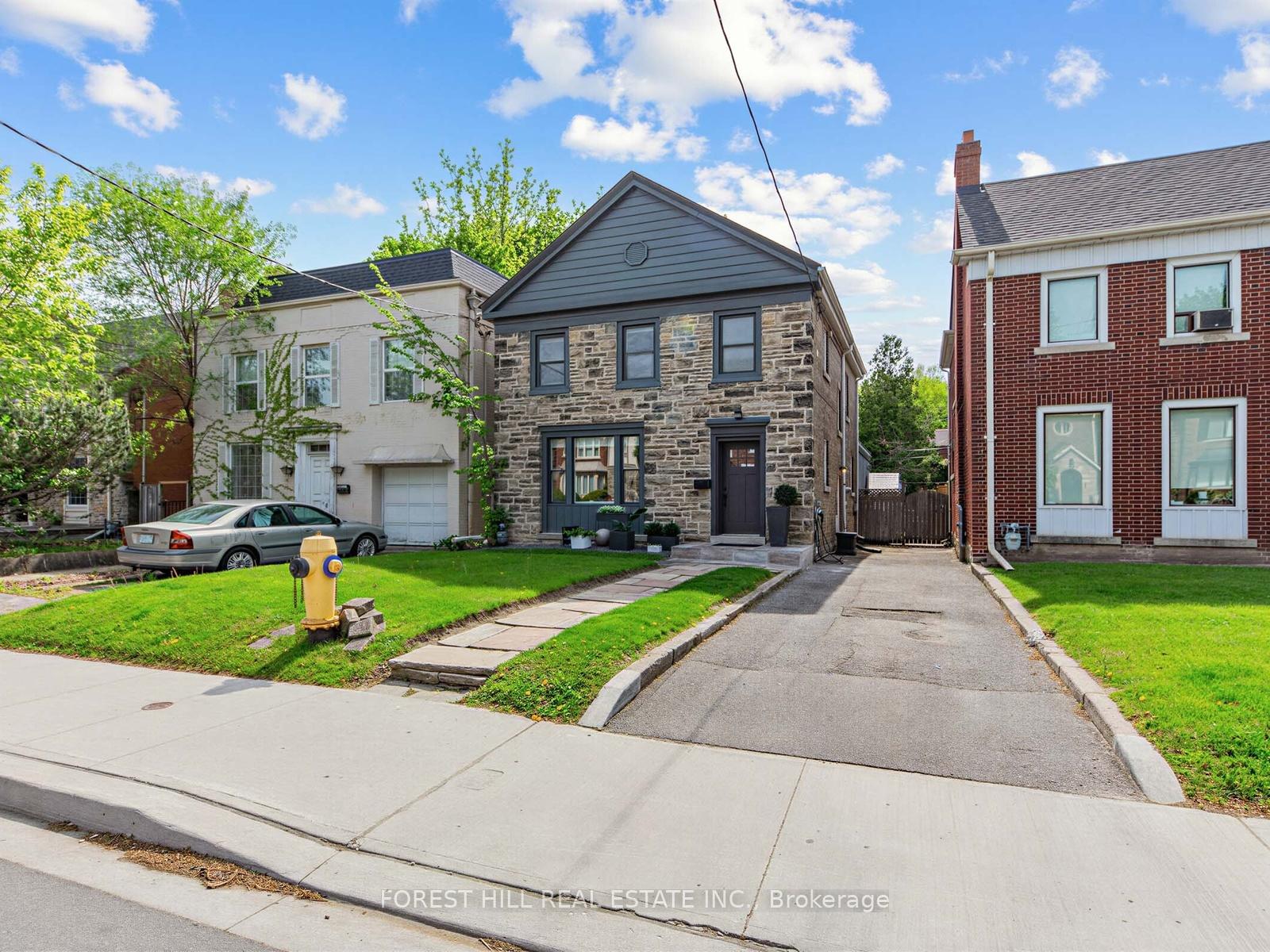 Photo 3 of 192 Glen Cedar Road, Toronto, Humewood-Cedarvale — HOMEH