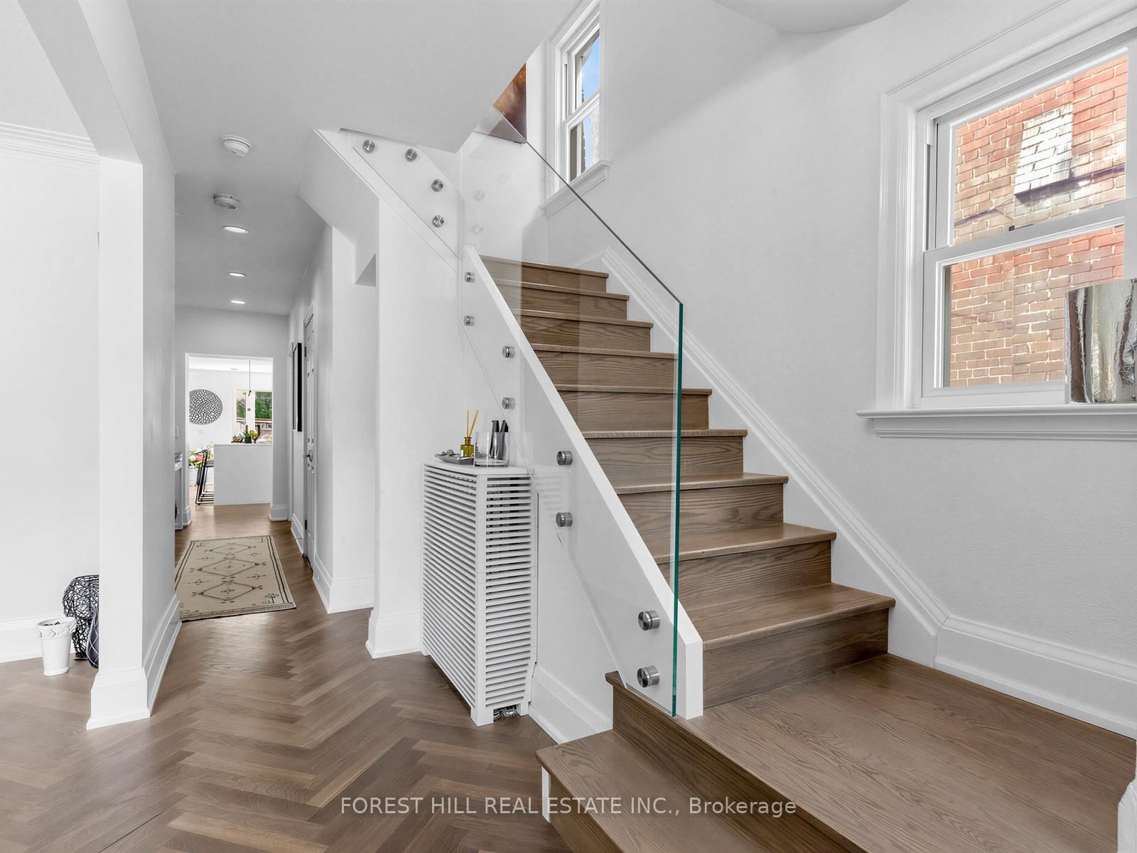 Photo 5 of 192 Glen Cedar Road, Toronto, Humewood-Cedarvale — HOMEH