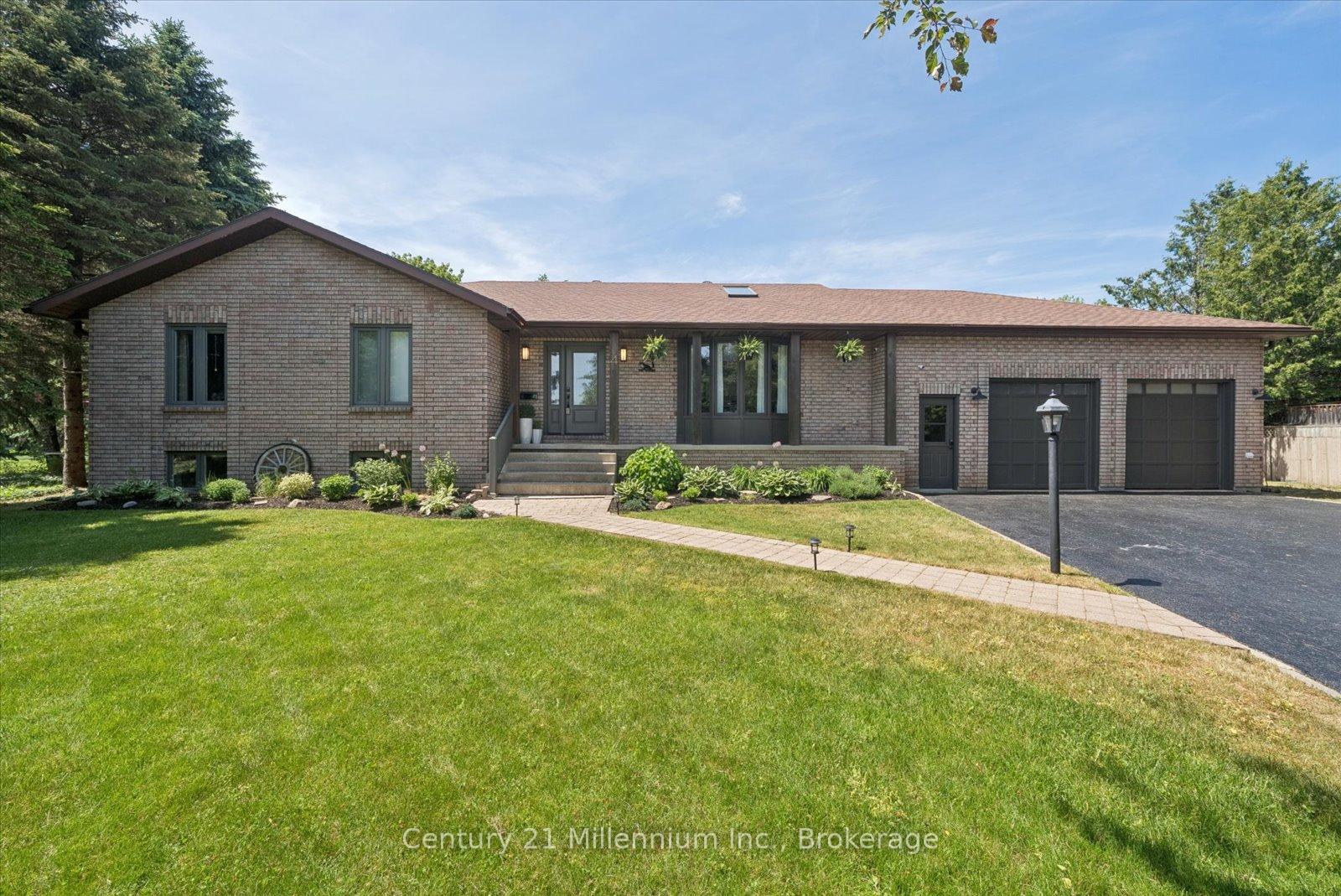 Photo 4 of 4 Blackburn Avenue, Clearview, Nottawa — HOMEH