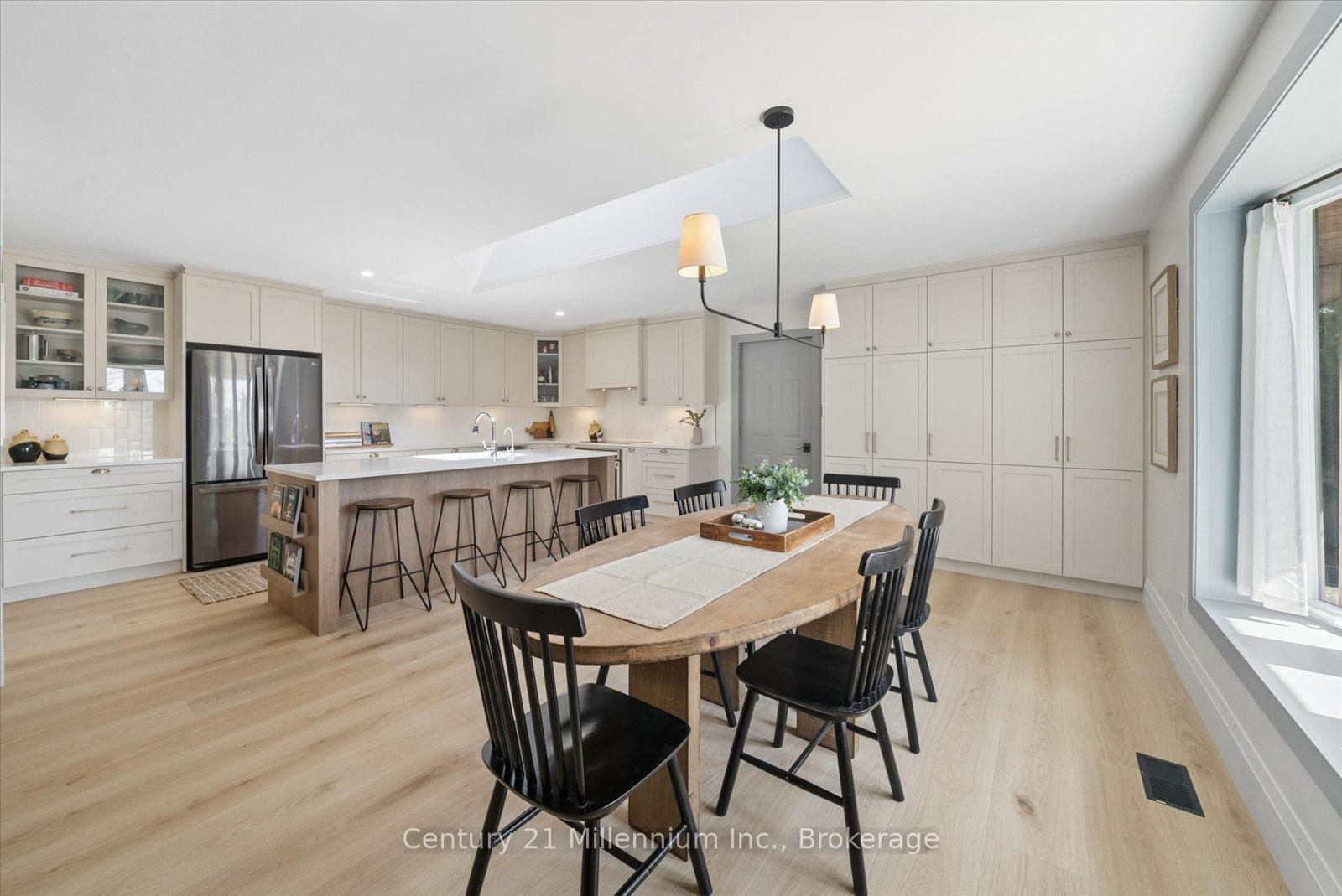 Photo 17 of 4 Blackburn Avenue, Clearview, Nottawa — HOMEH