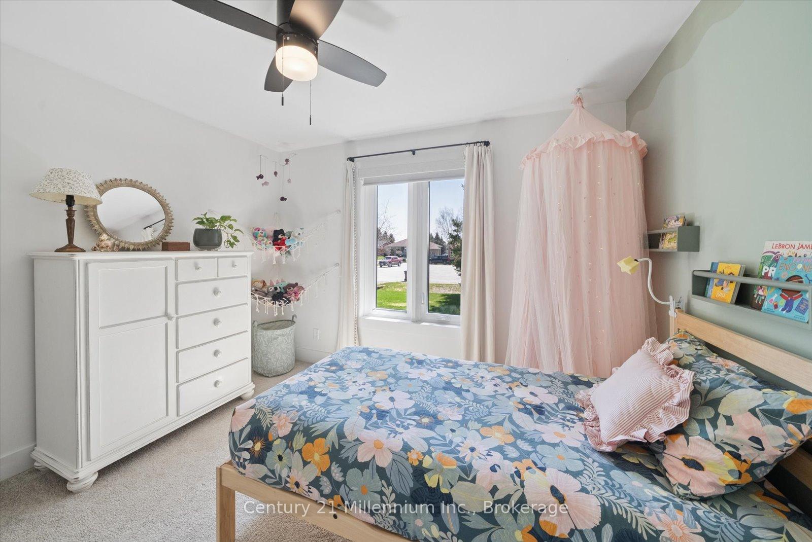 Photo 30 of 4 Blackburn Avenue, Clearview, Nottawa — HOMEH