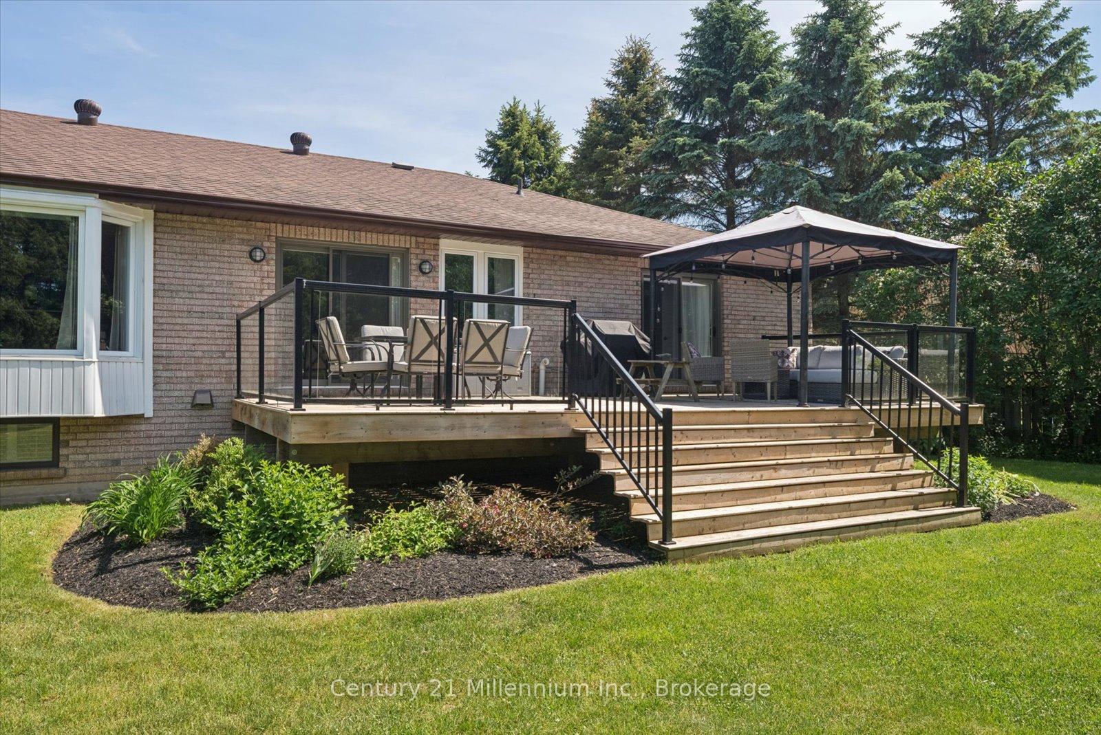 Photo 45 of 4 Blackburn Avenue, Clearview, Nottawa — HOMEH