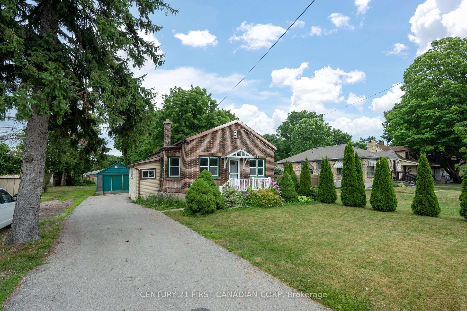 Photo of 1456 Gore Road