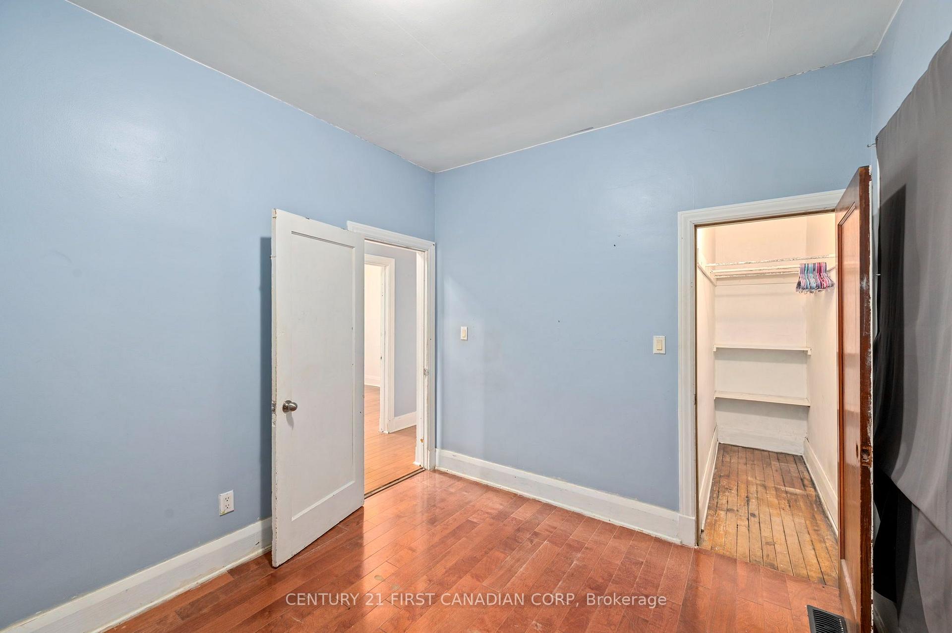 Photo 21 of 1456 Gore Road, London, East O — HOMEH