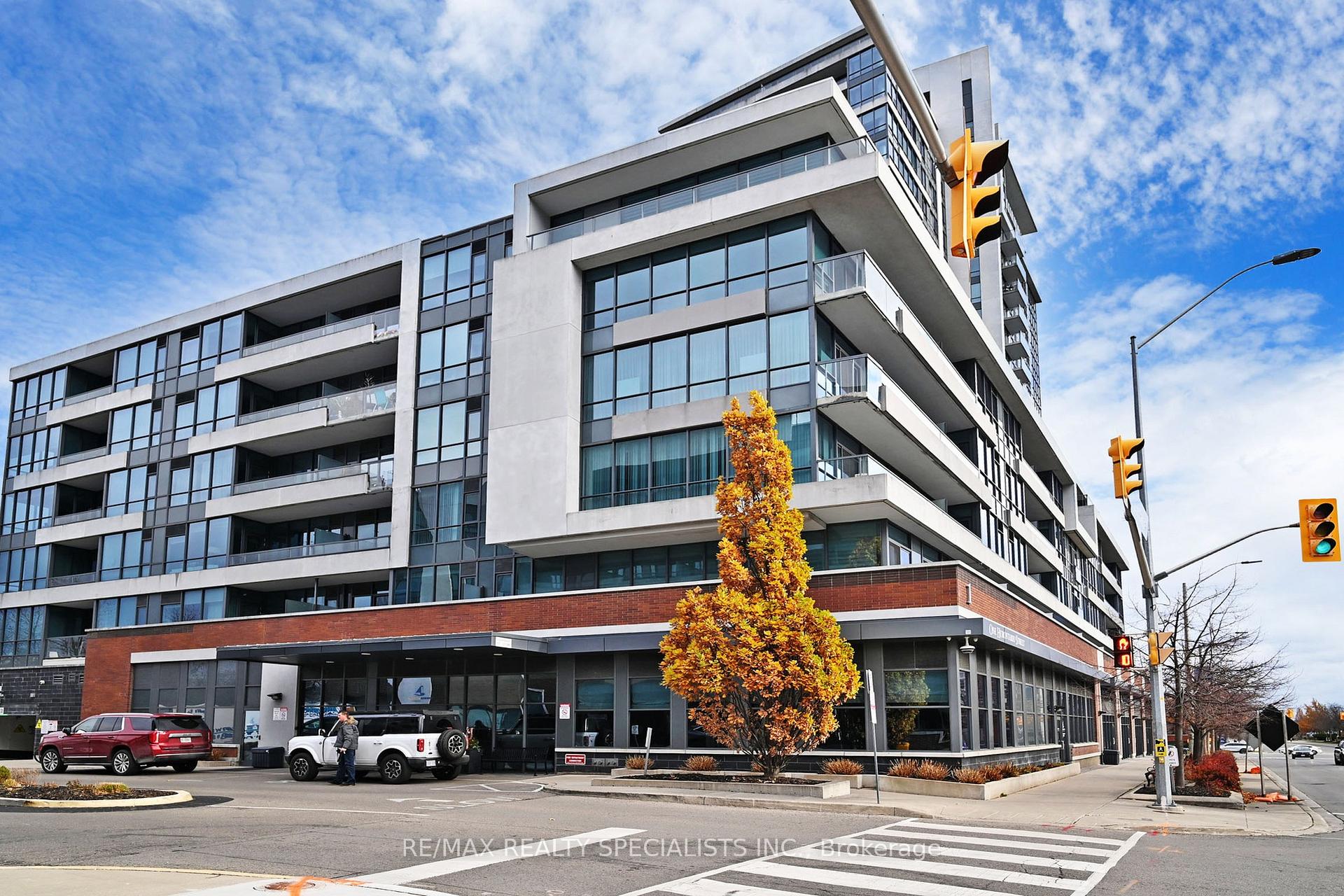Front of Unit 217, 1 Hurontario Street