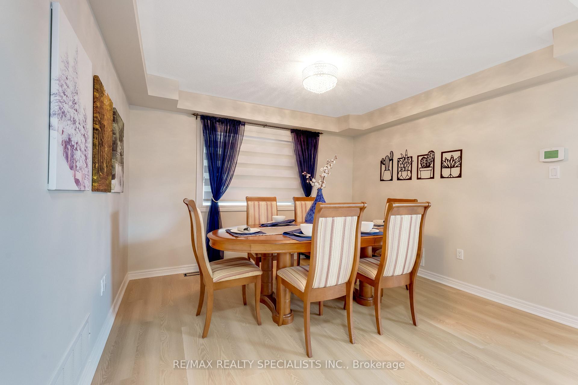 Photo 12 of 54 Red Plant Crescent, Brampton, Northwest Sandalwood Parkway — HOMEH
