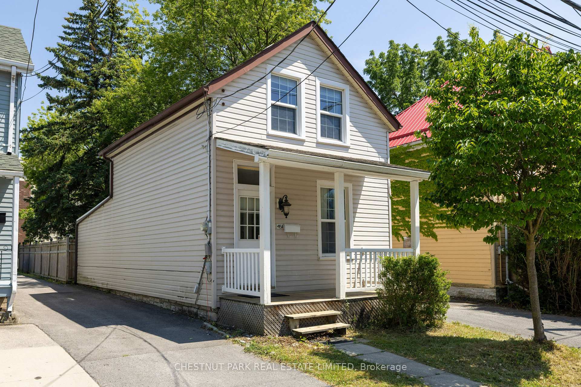 Photo 2 of 451 Albert Street, Kingston, Central City East — HOMEH