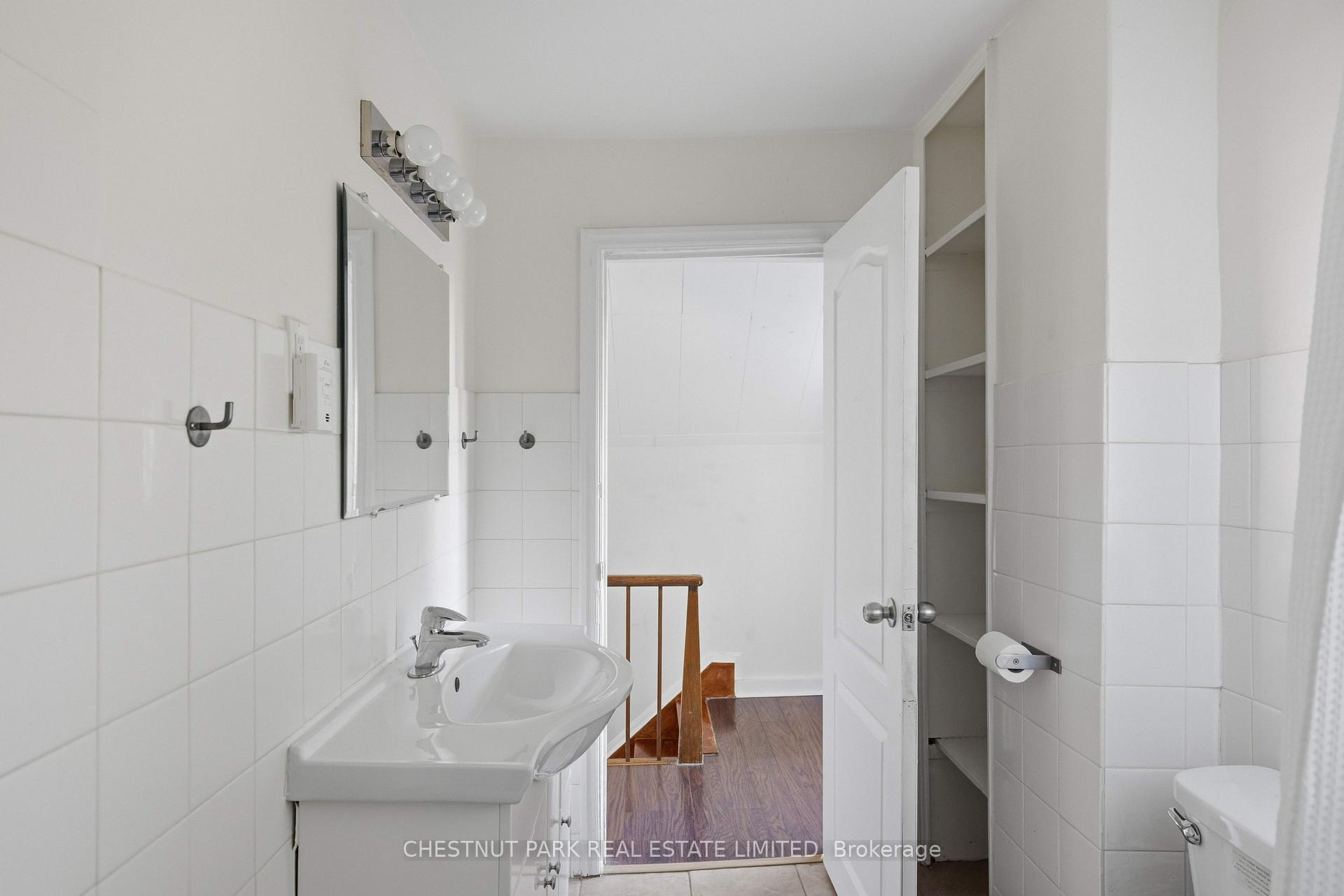 Photo 18 of 451 Albert Street, Kingston, Central City East — HOMEH