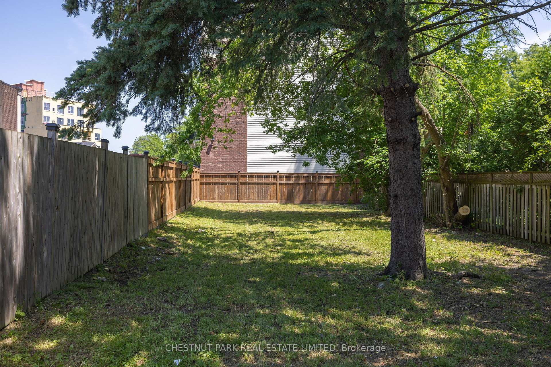 Photo 25 of 451 Albert Street, Kingston, Central City East — HOMEH